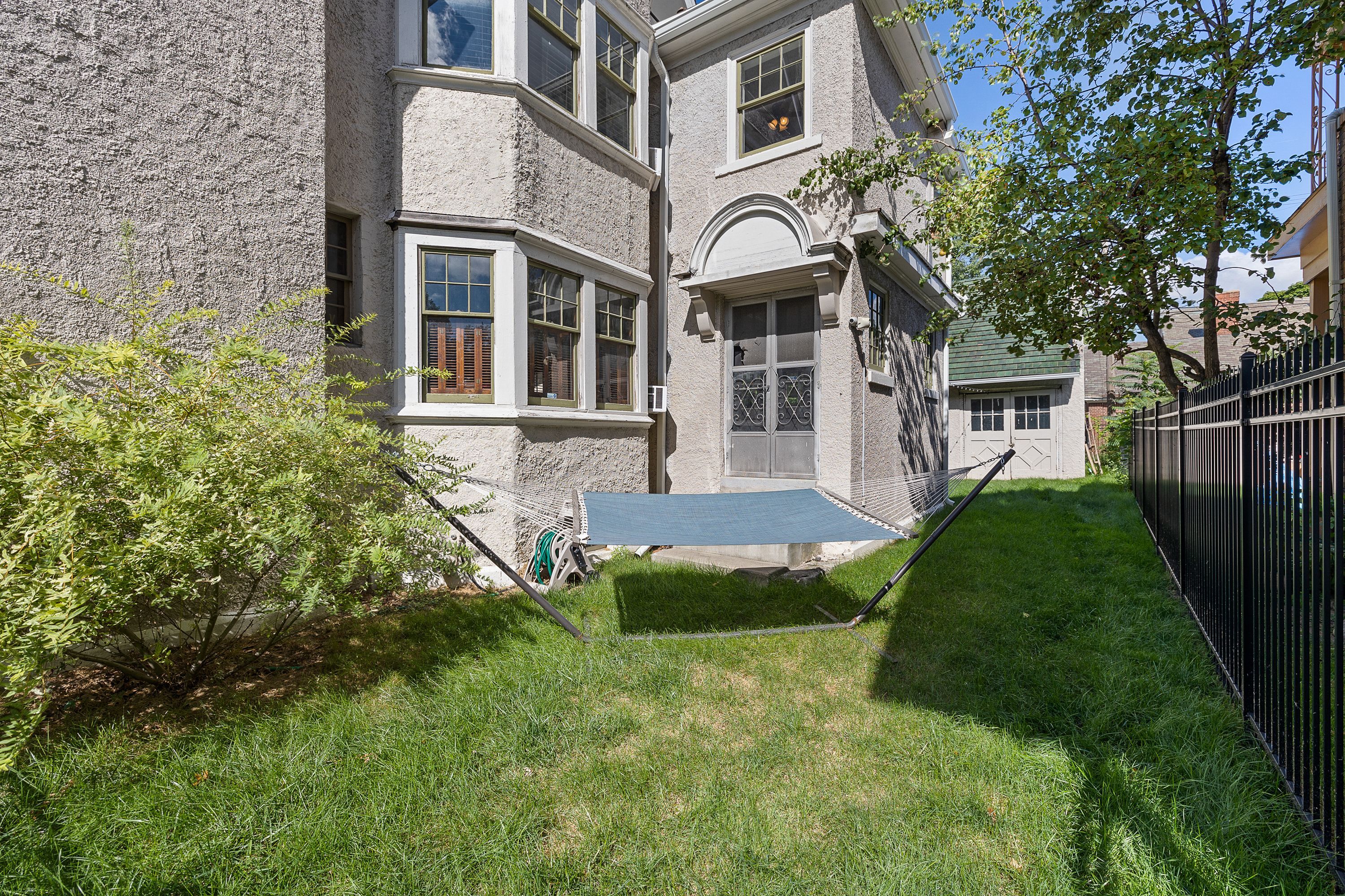 708 LONGFELLOW Street