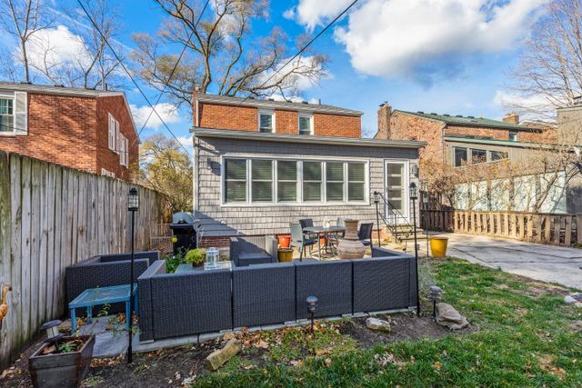 2112 Pinecrest Drive