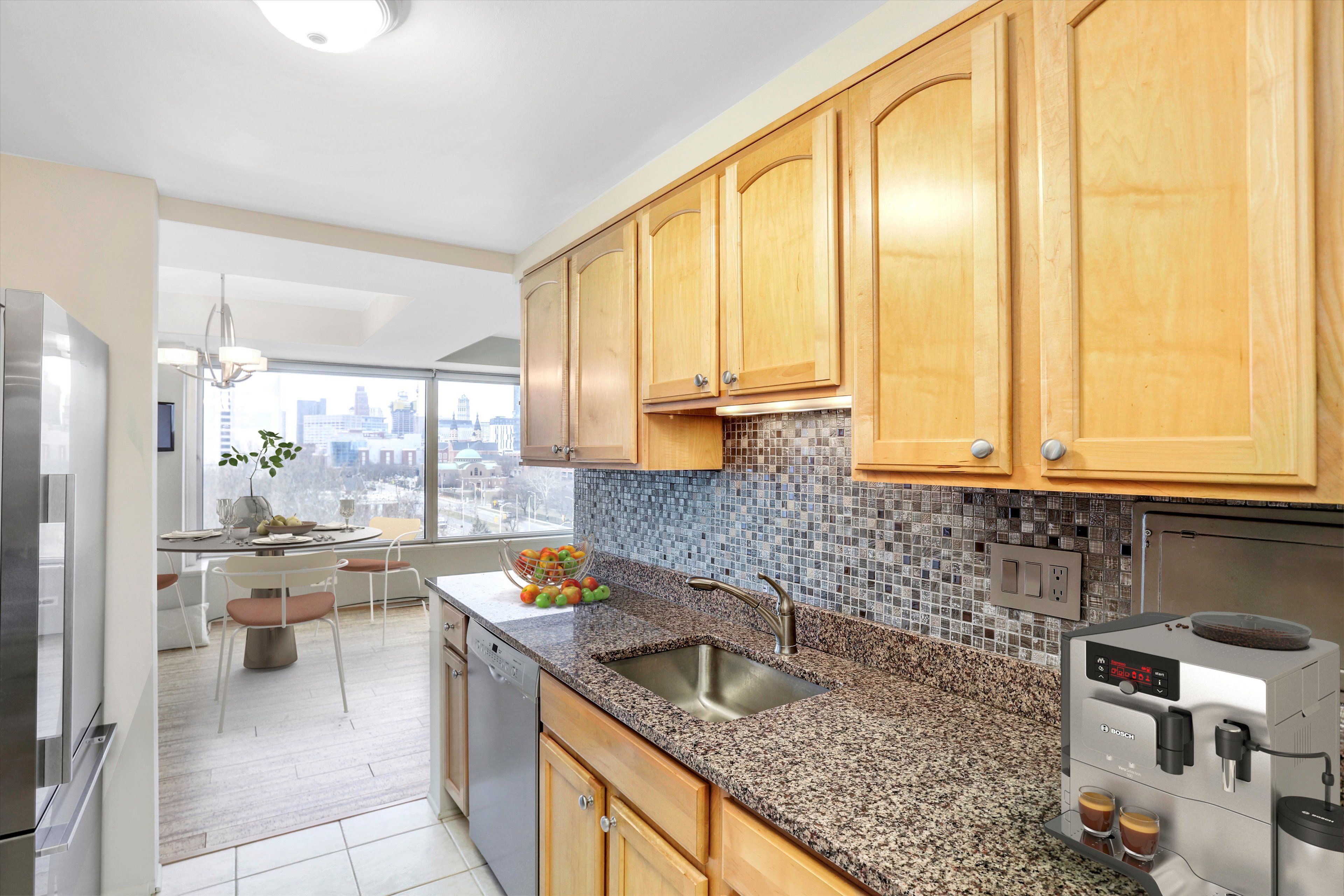 1300 E E LAFAYETTE Street 512
