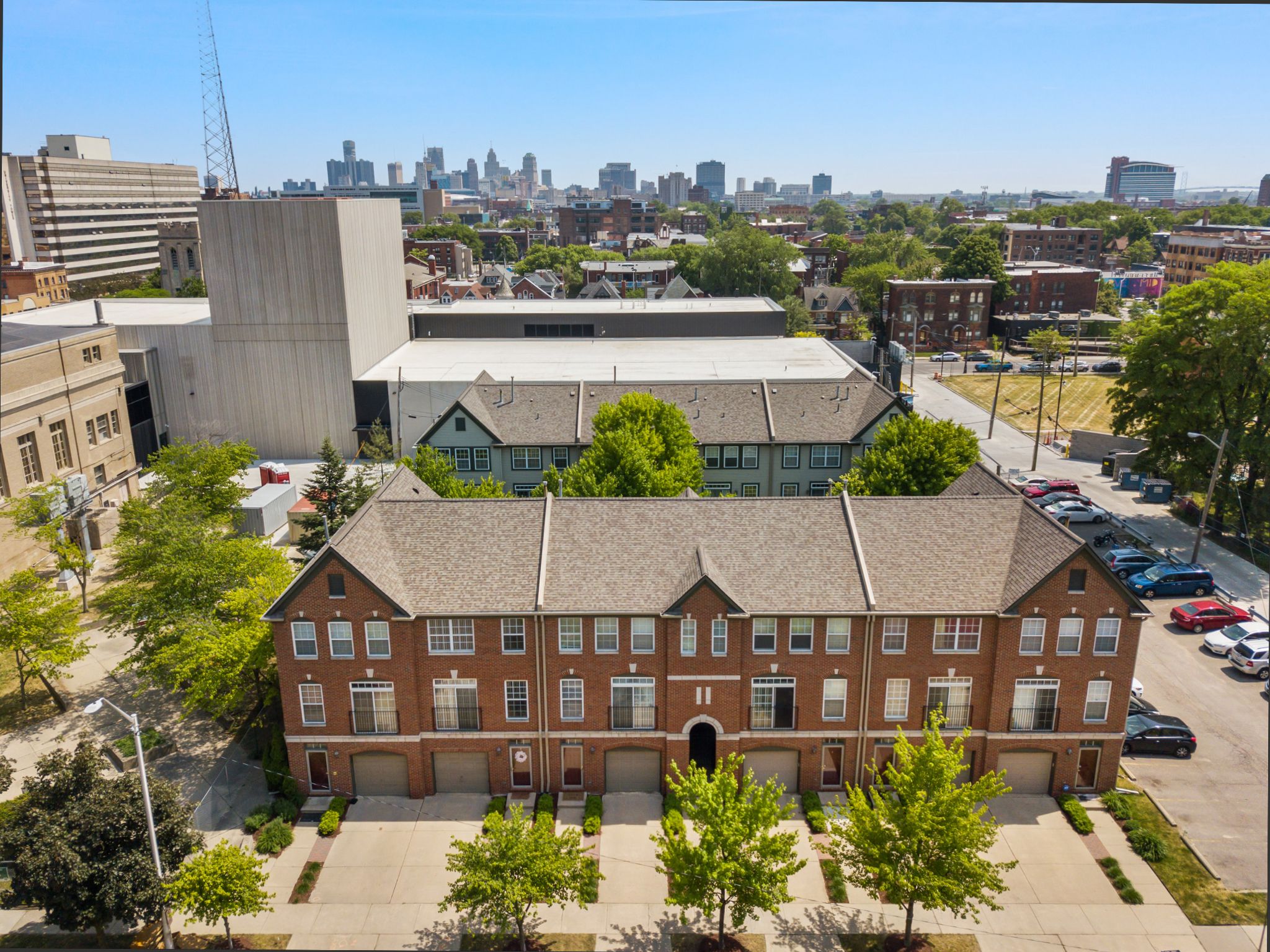 443 W HANCOCK Street