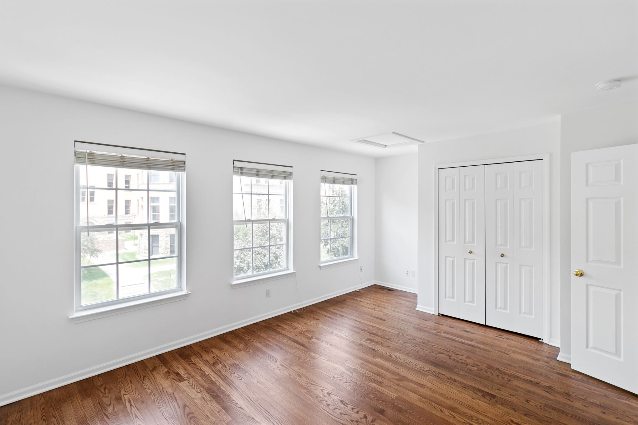 443 W HANCOCK Street