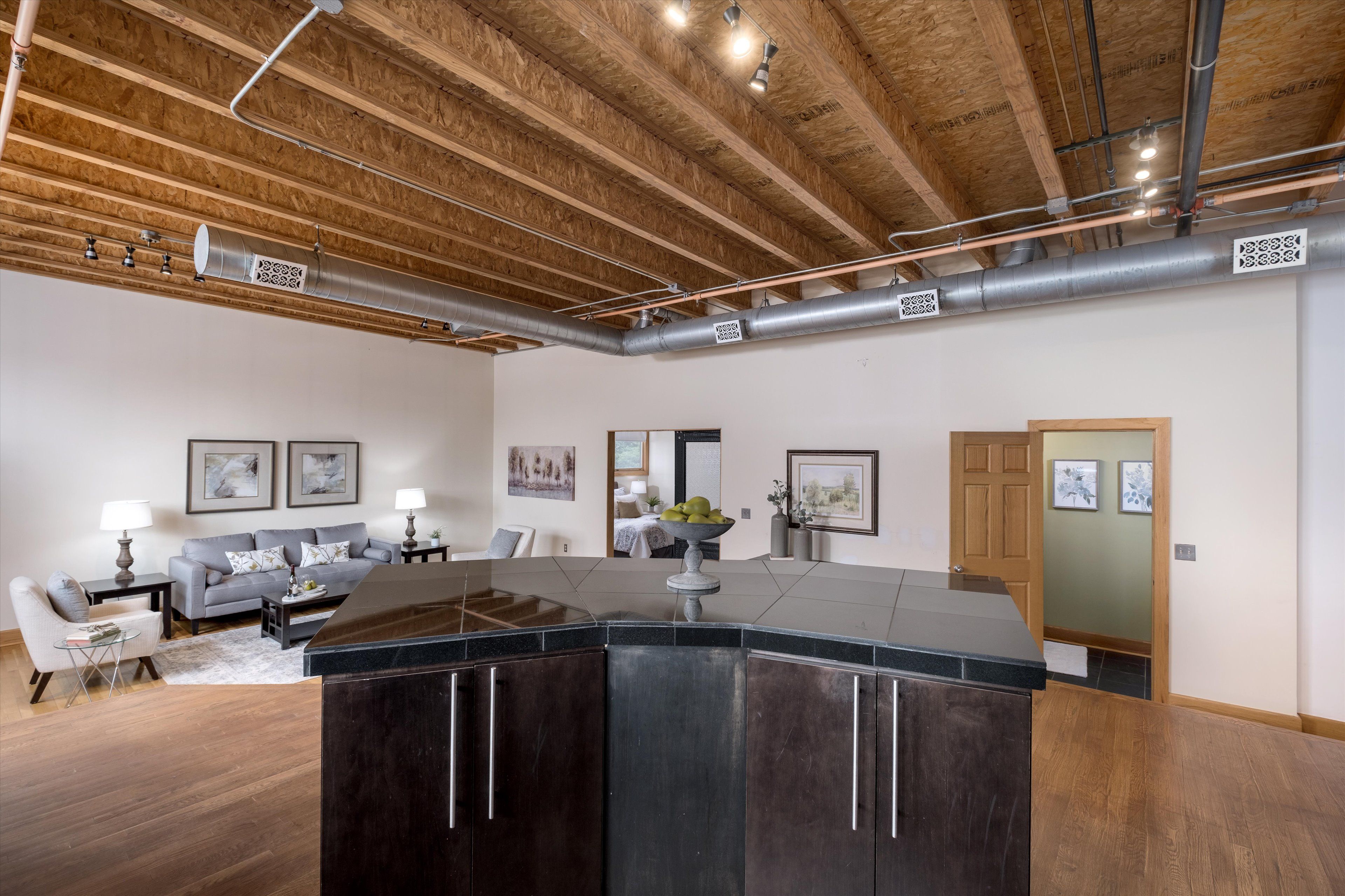 1395 ANTIETAM Avenue 61