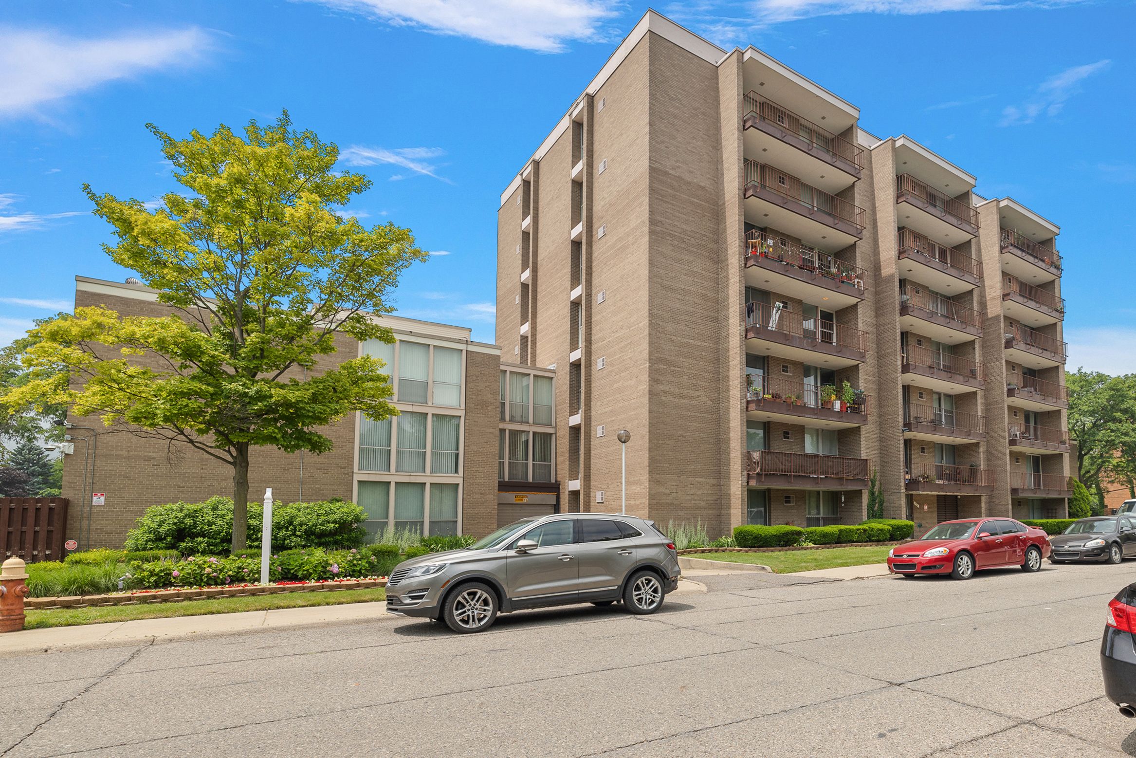 1941 ORLEANS Street 665