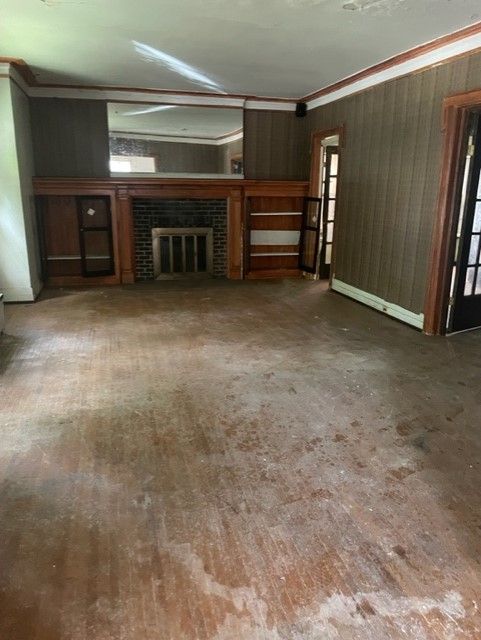 1475 LONGFELLOW Street