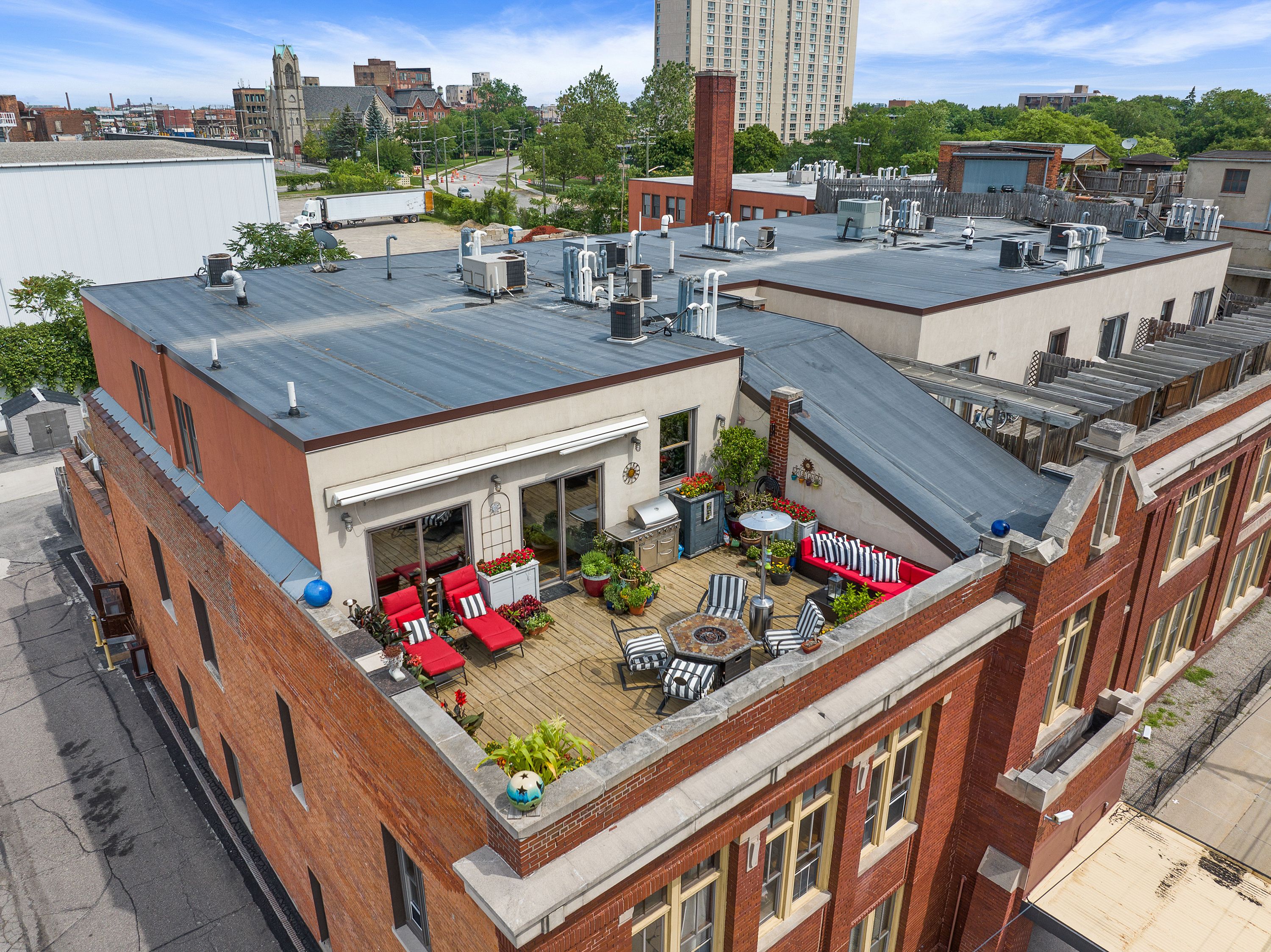 1395 ANTIETAM Avenue 53