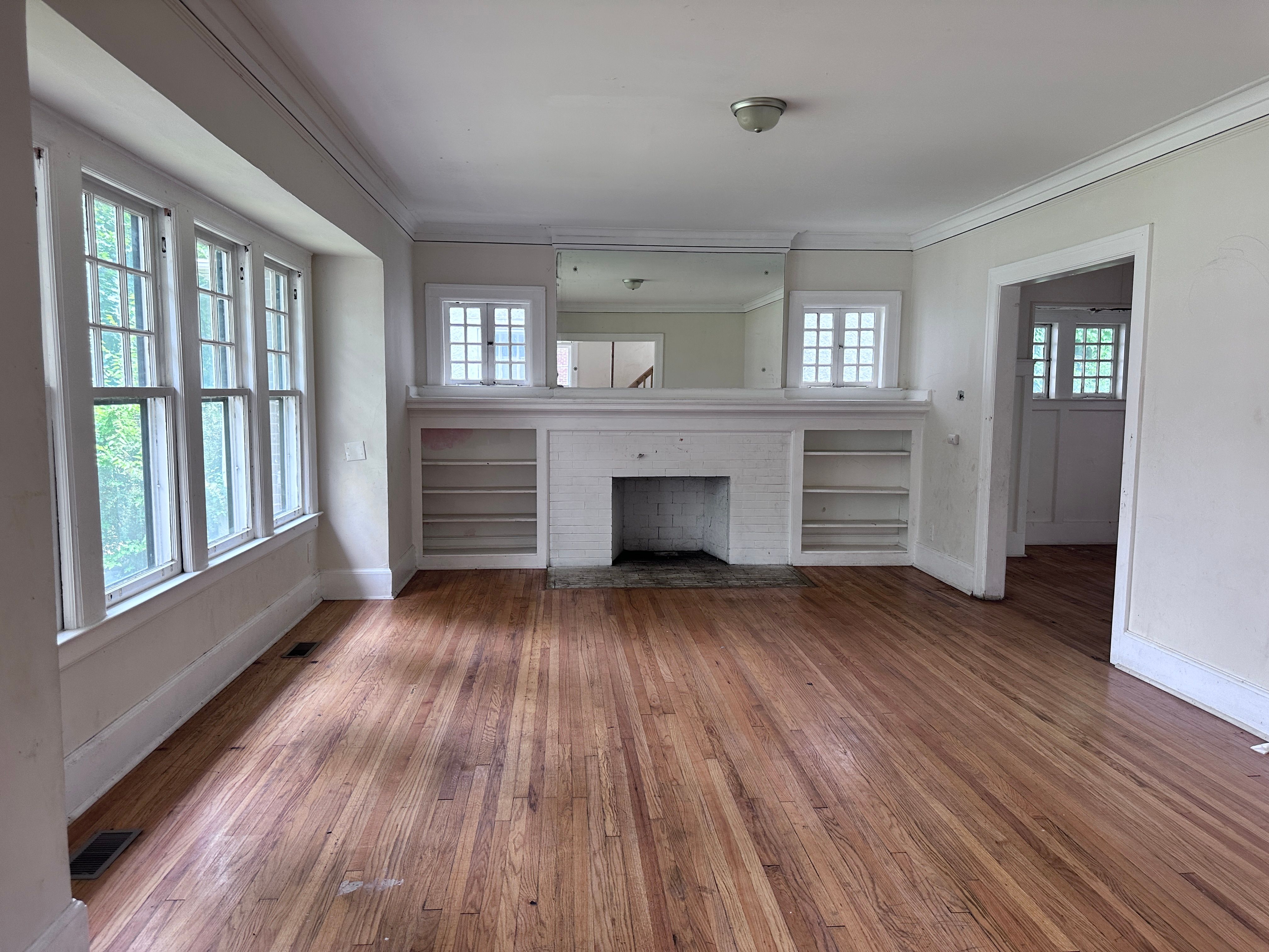 1485 Longfellow Street