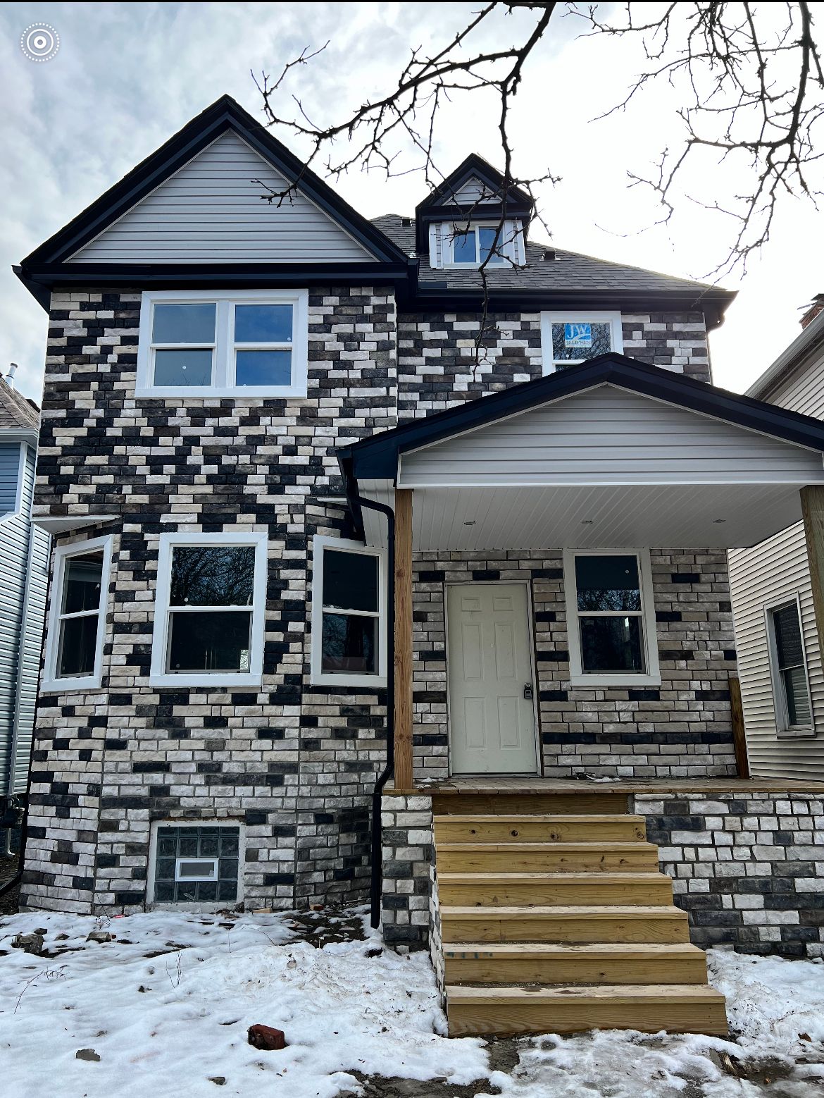 414 MOUNT VERNON Street