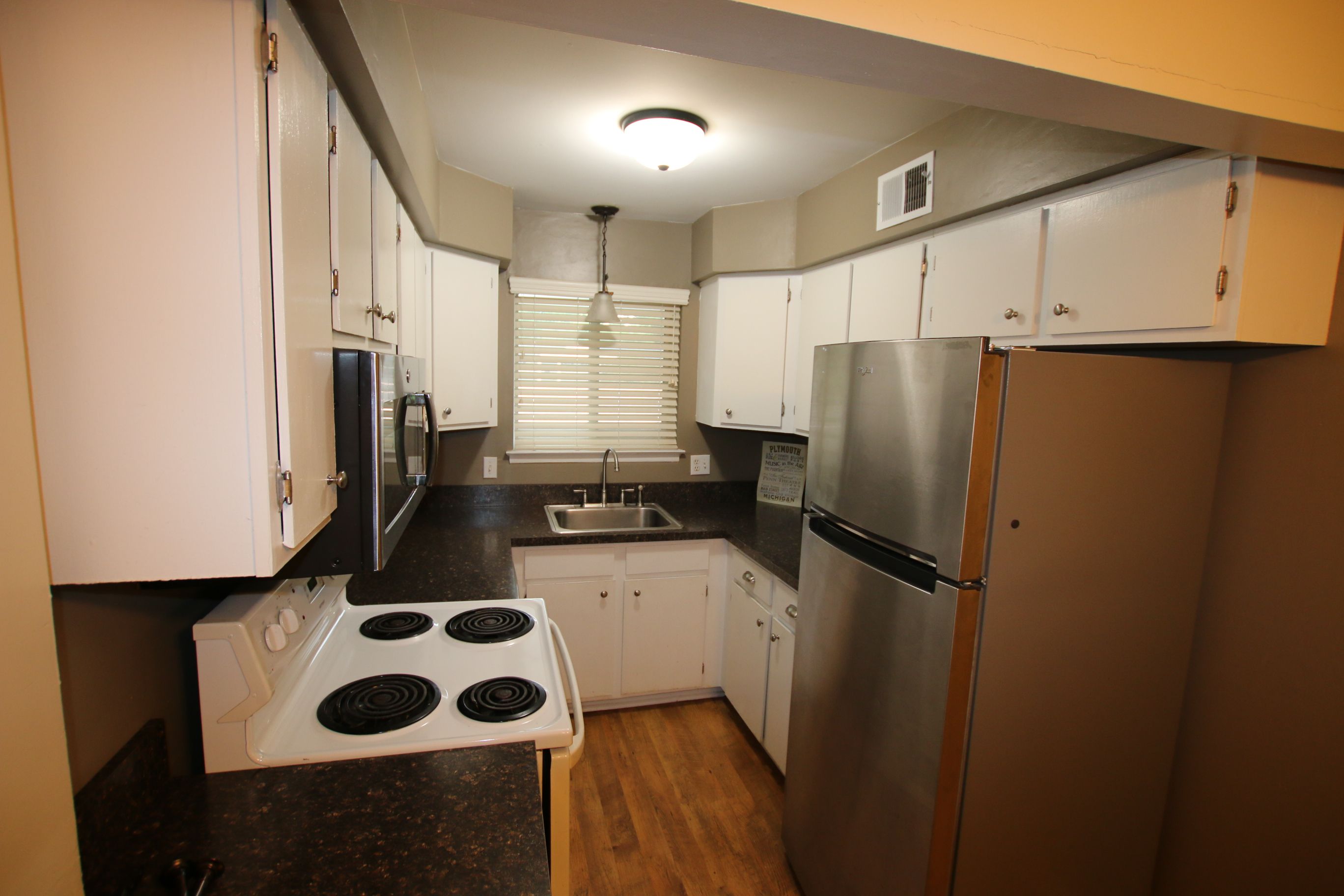 42555 PLYMOUTH HOLLOW Drive