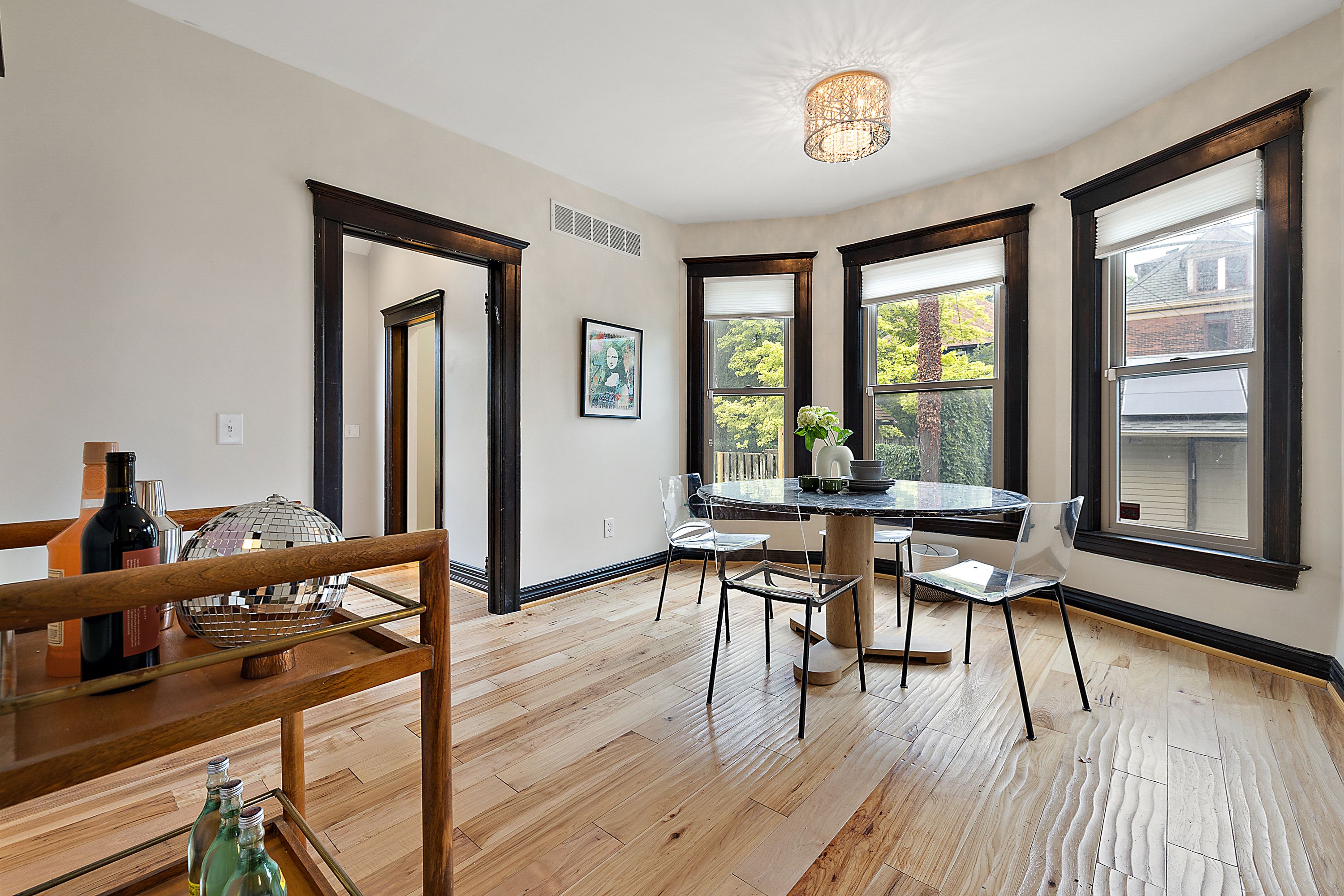 1734 W WILLIS Street