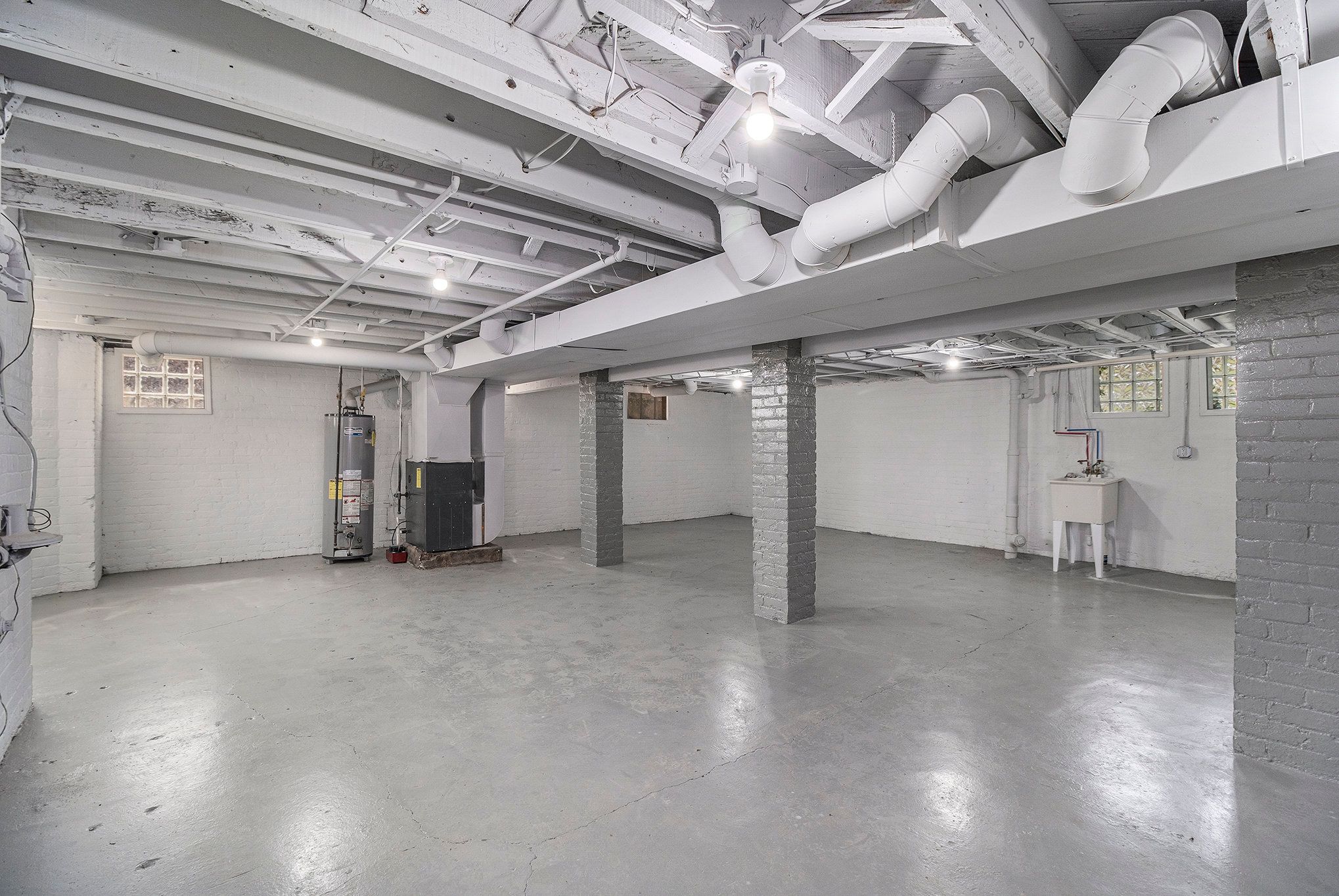 110 BURLINGAME Street