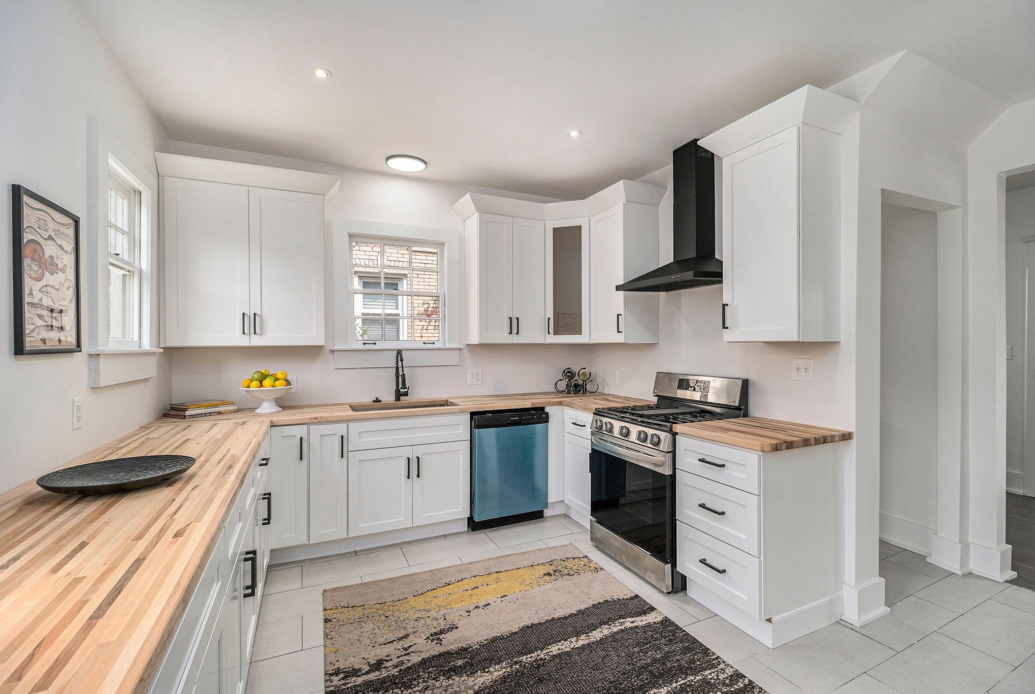 110 BURLINGAME Street