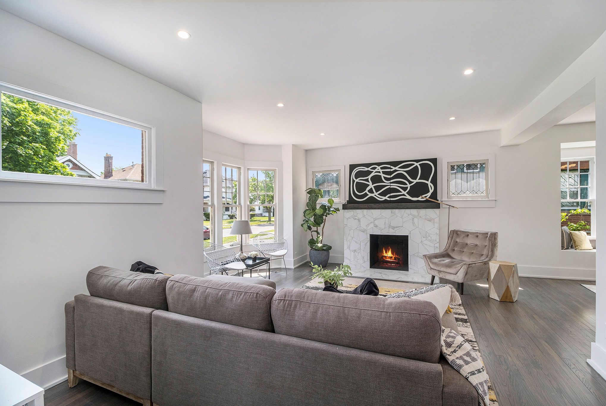 110 BURLINGAME Street