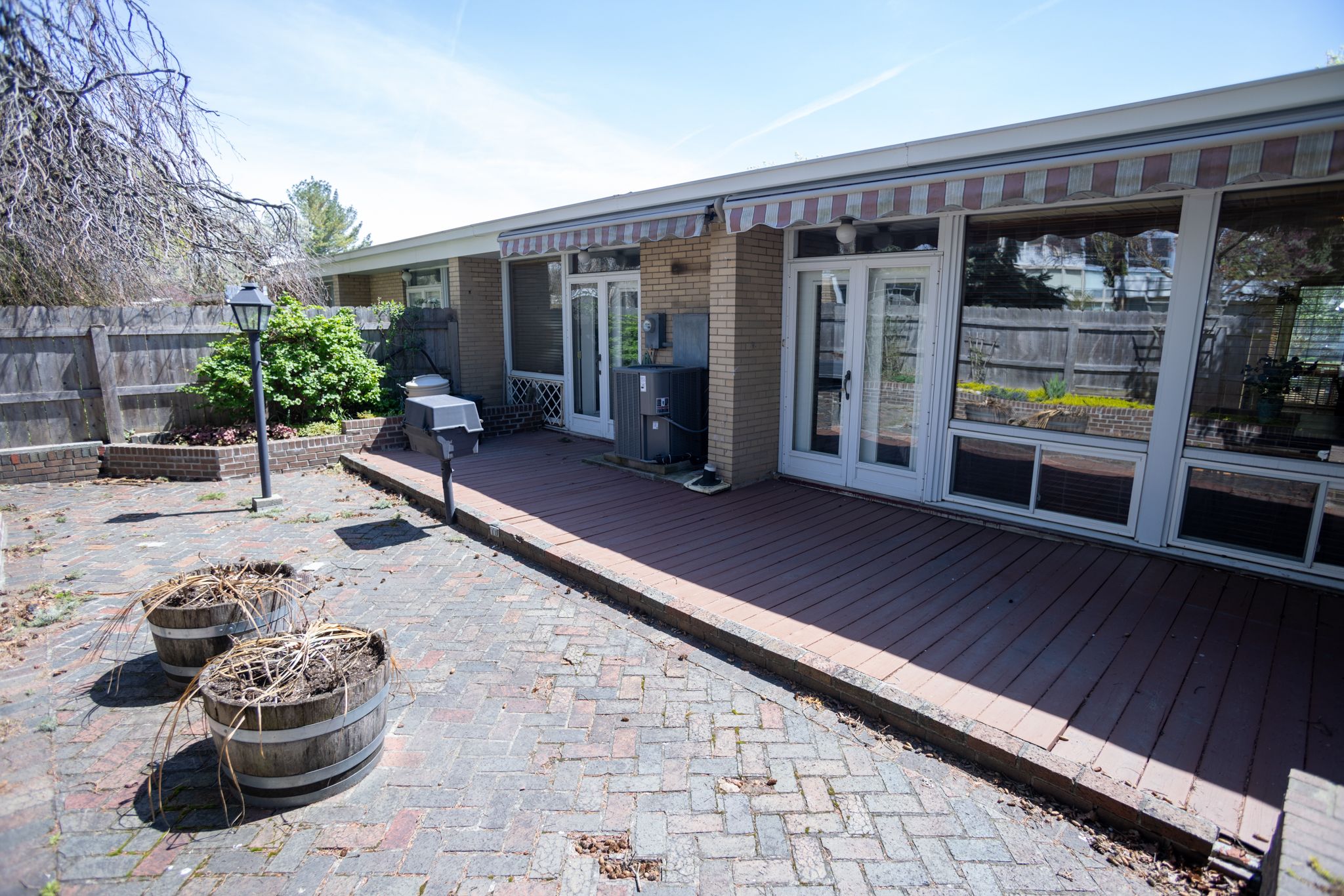 1543 CHATEAUFORT 043