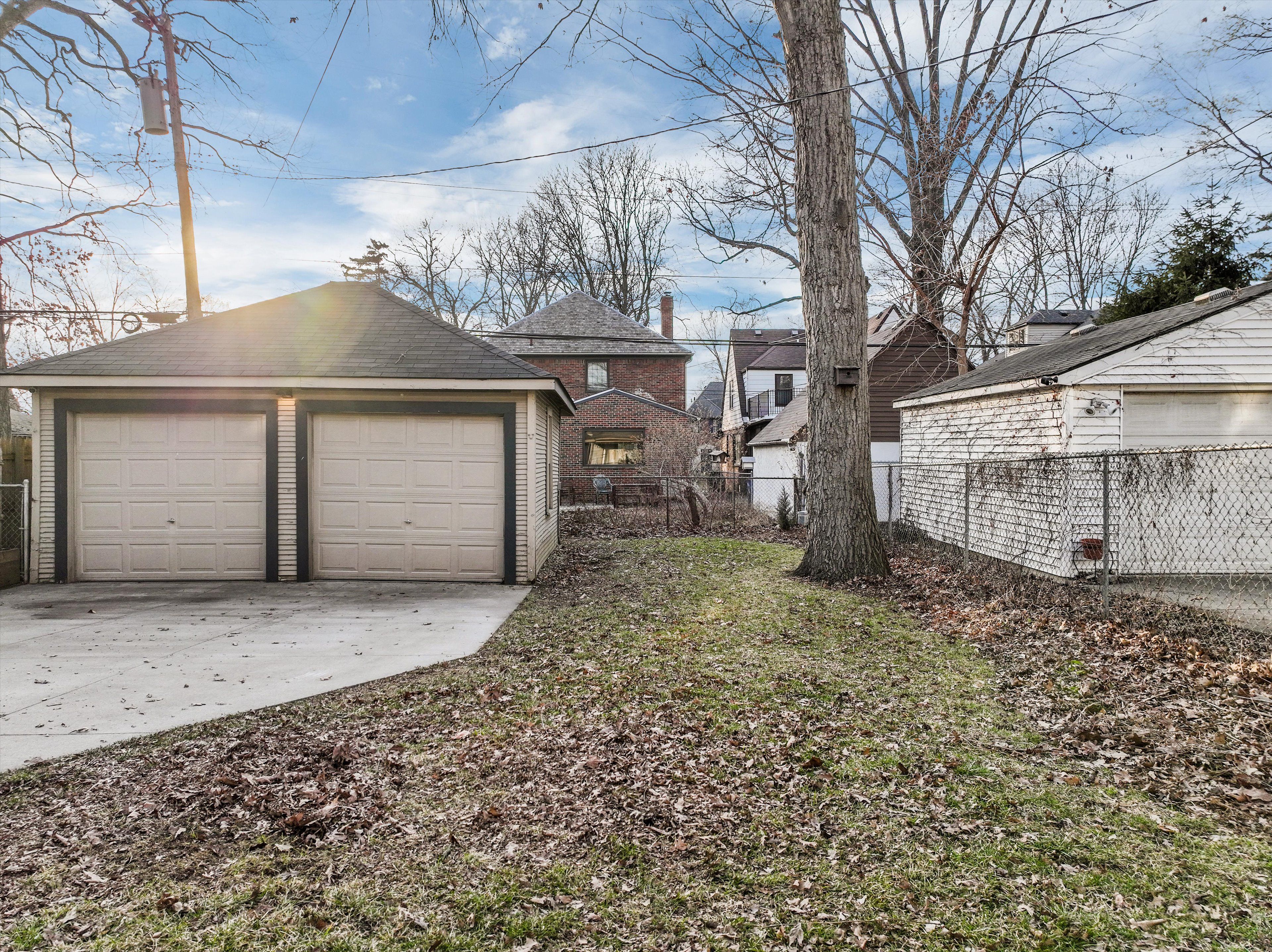 20429 Lichfield Road