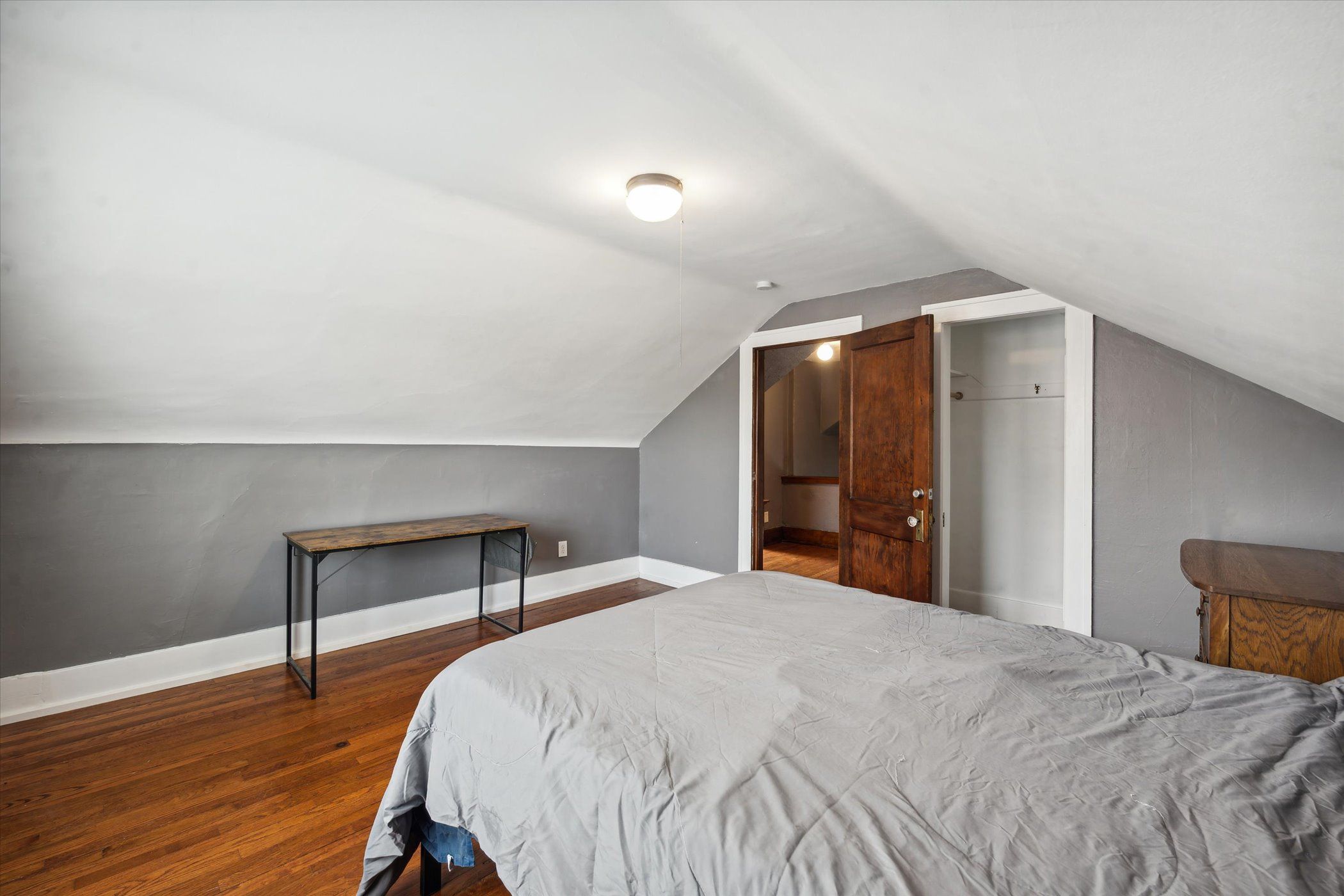 2319 ATKINSON Street N