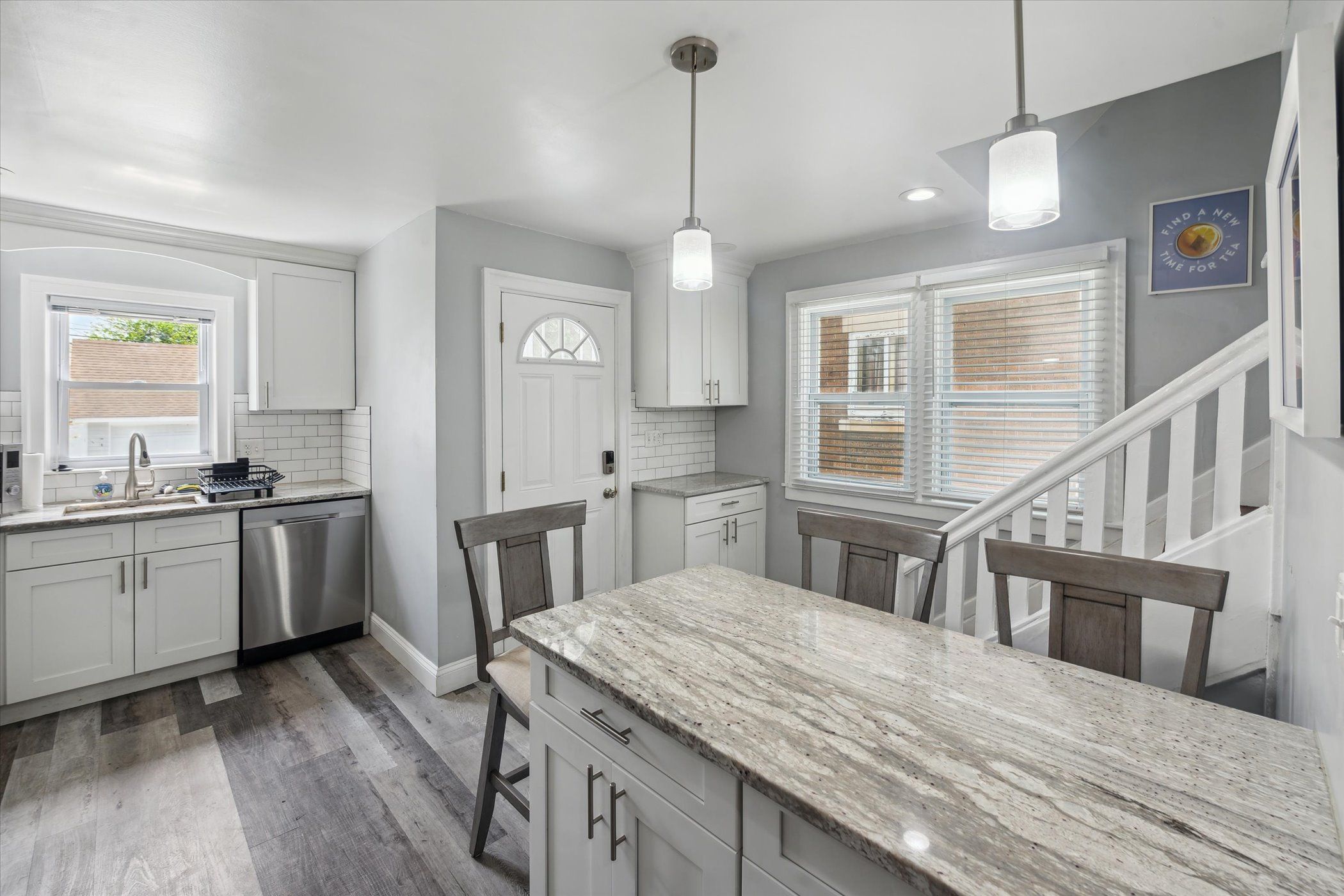 2319 ATKINSON Street N