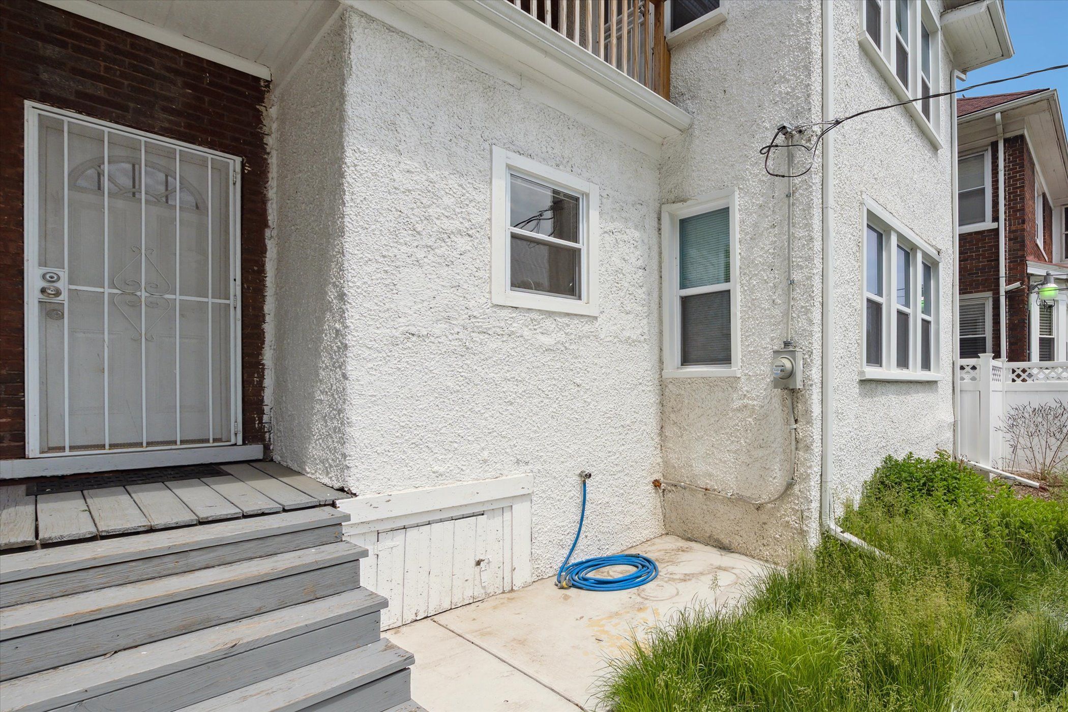 2319 ATKINSON Street N