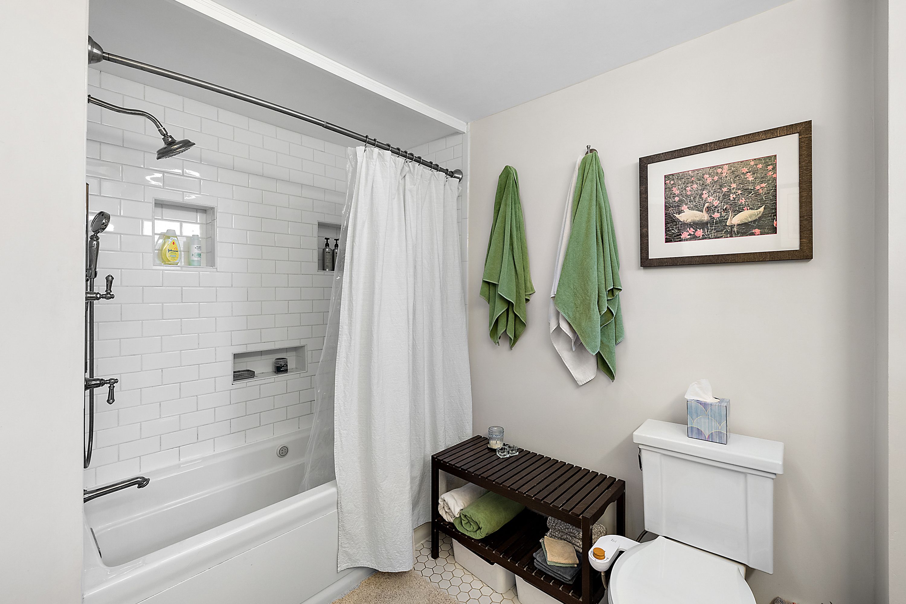 1114 Saint Aubin Pl Place