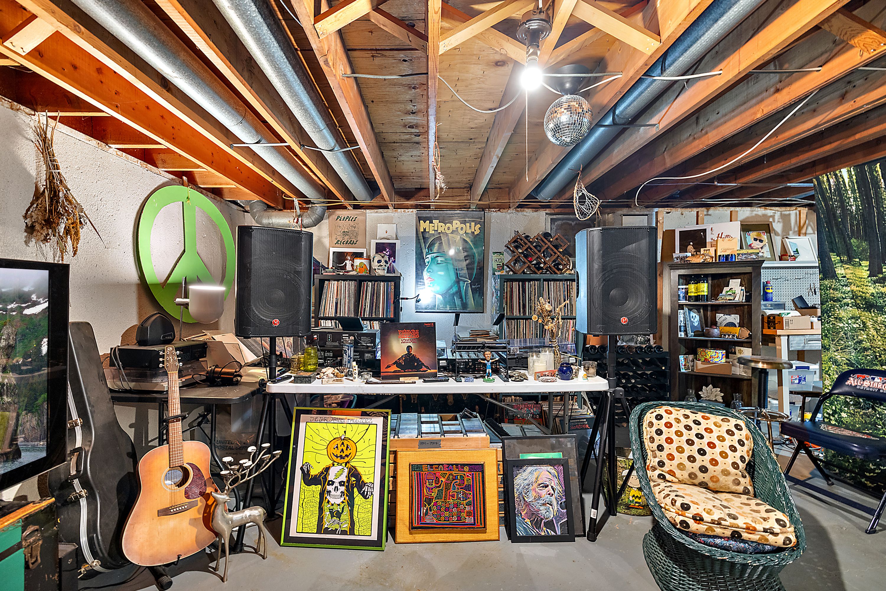 1114 Saint Aubin Pl Place