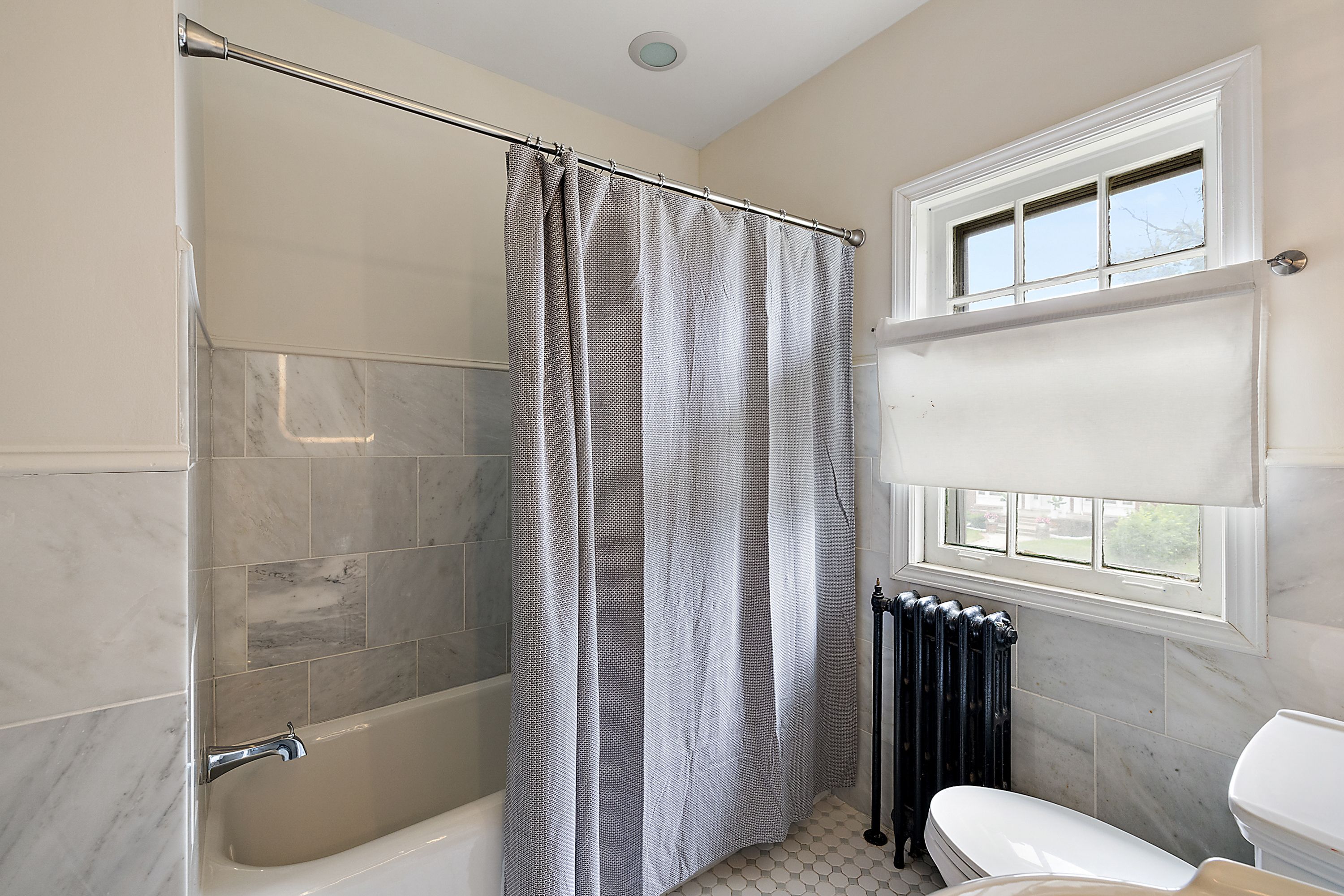 2304 Longfellow Street