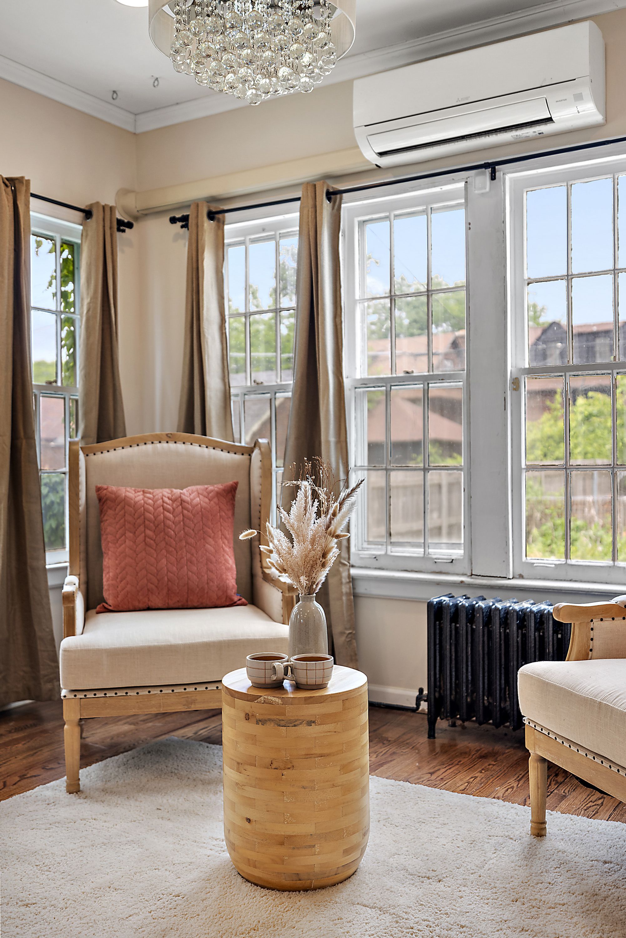 2304 Longfellow Street