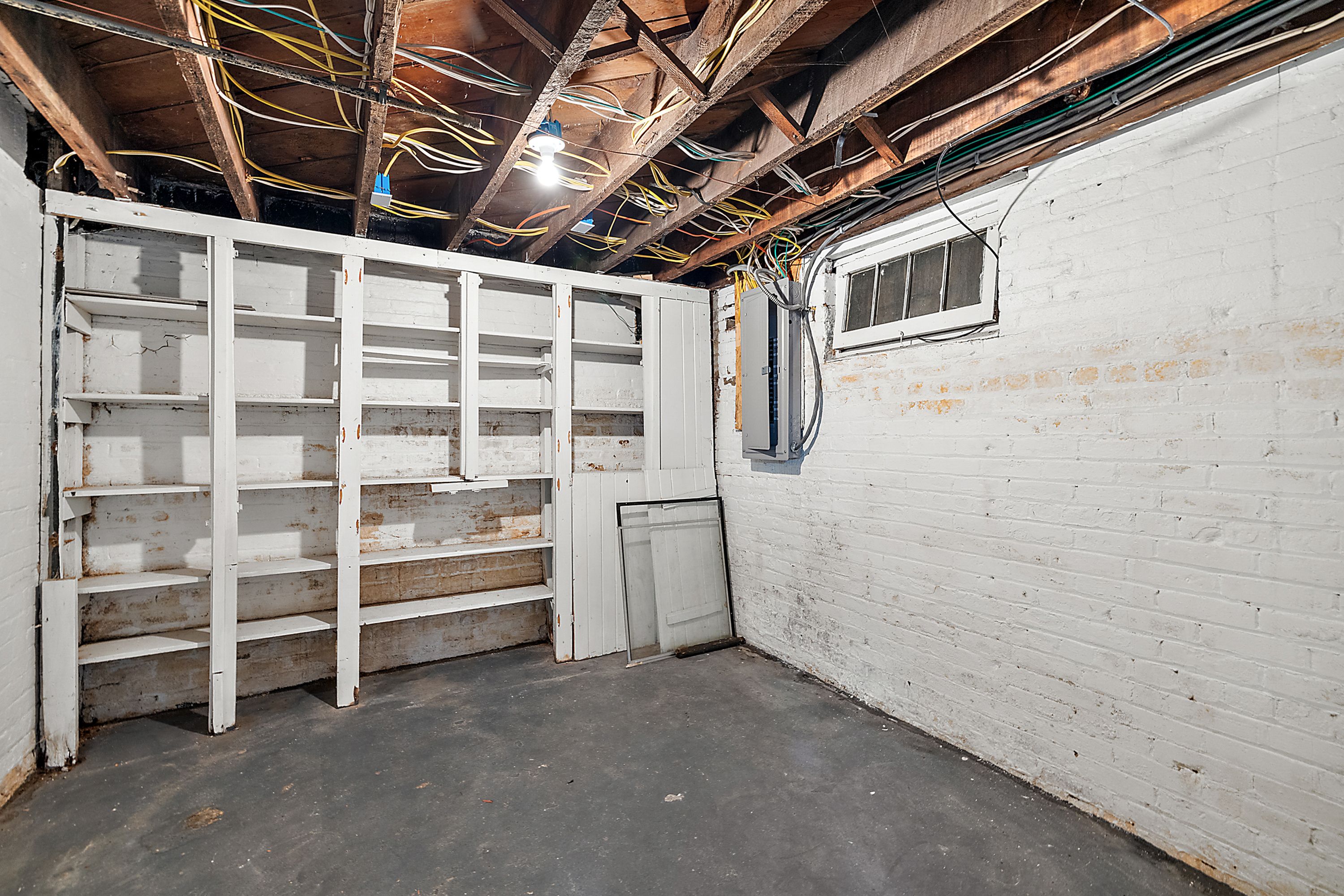 2304 Longfellow Street