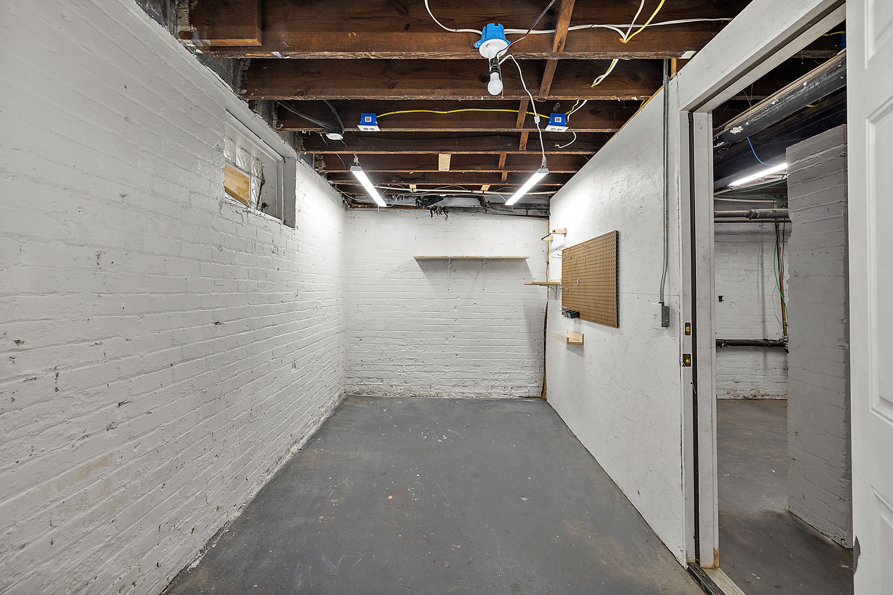 2304 Longfellow Street