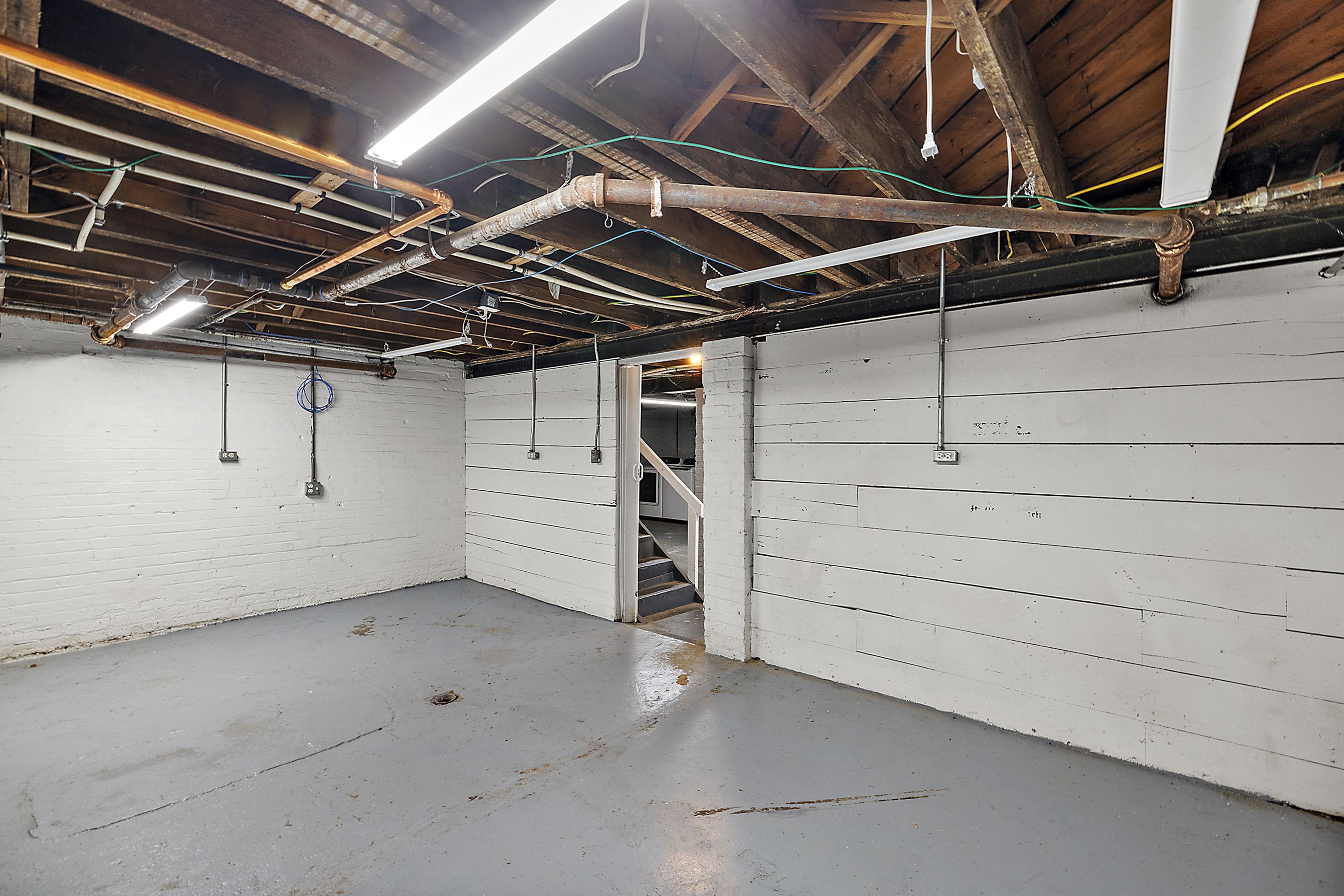 2304 Longfellow Street