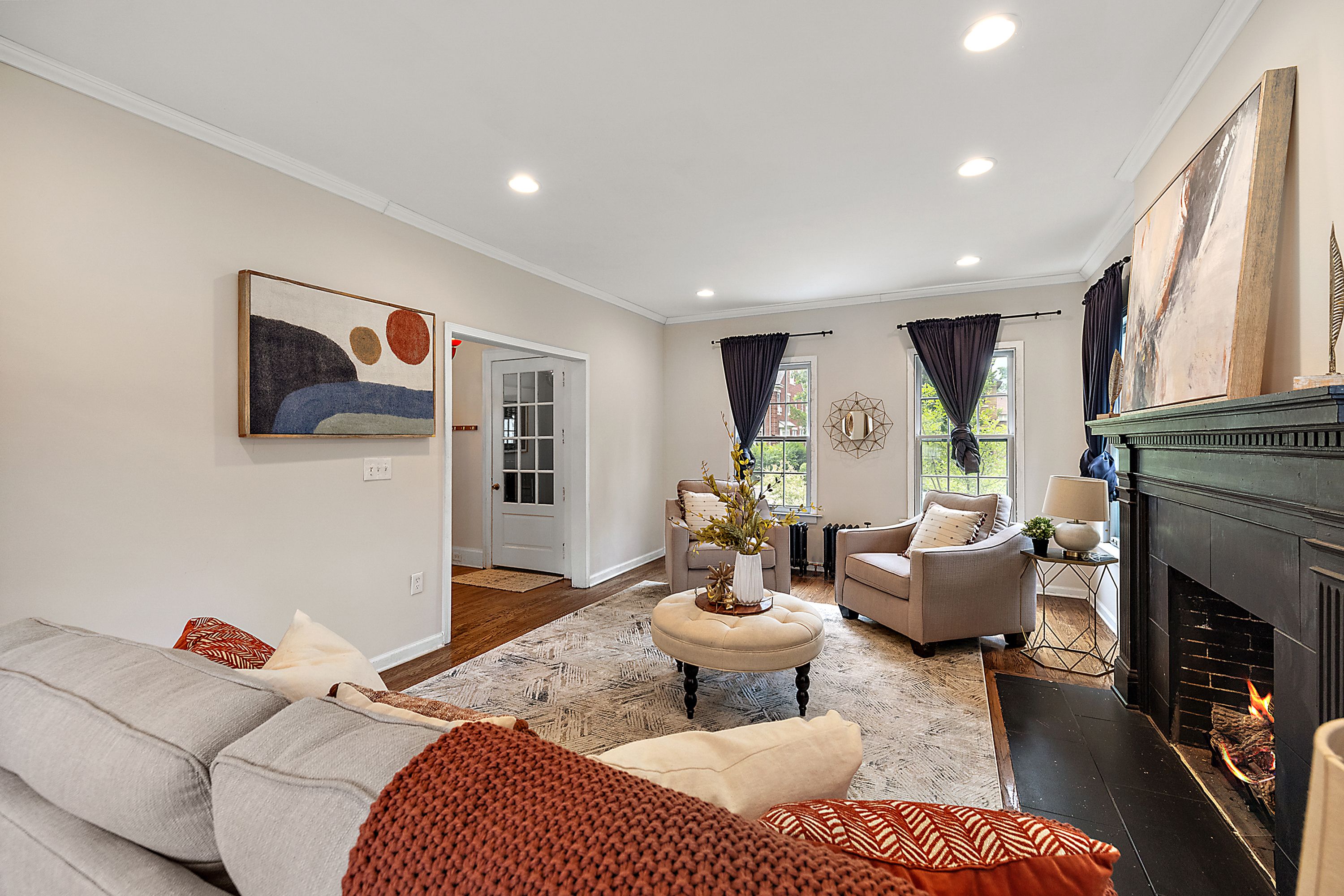 2304 Longfellow Street