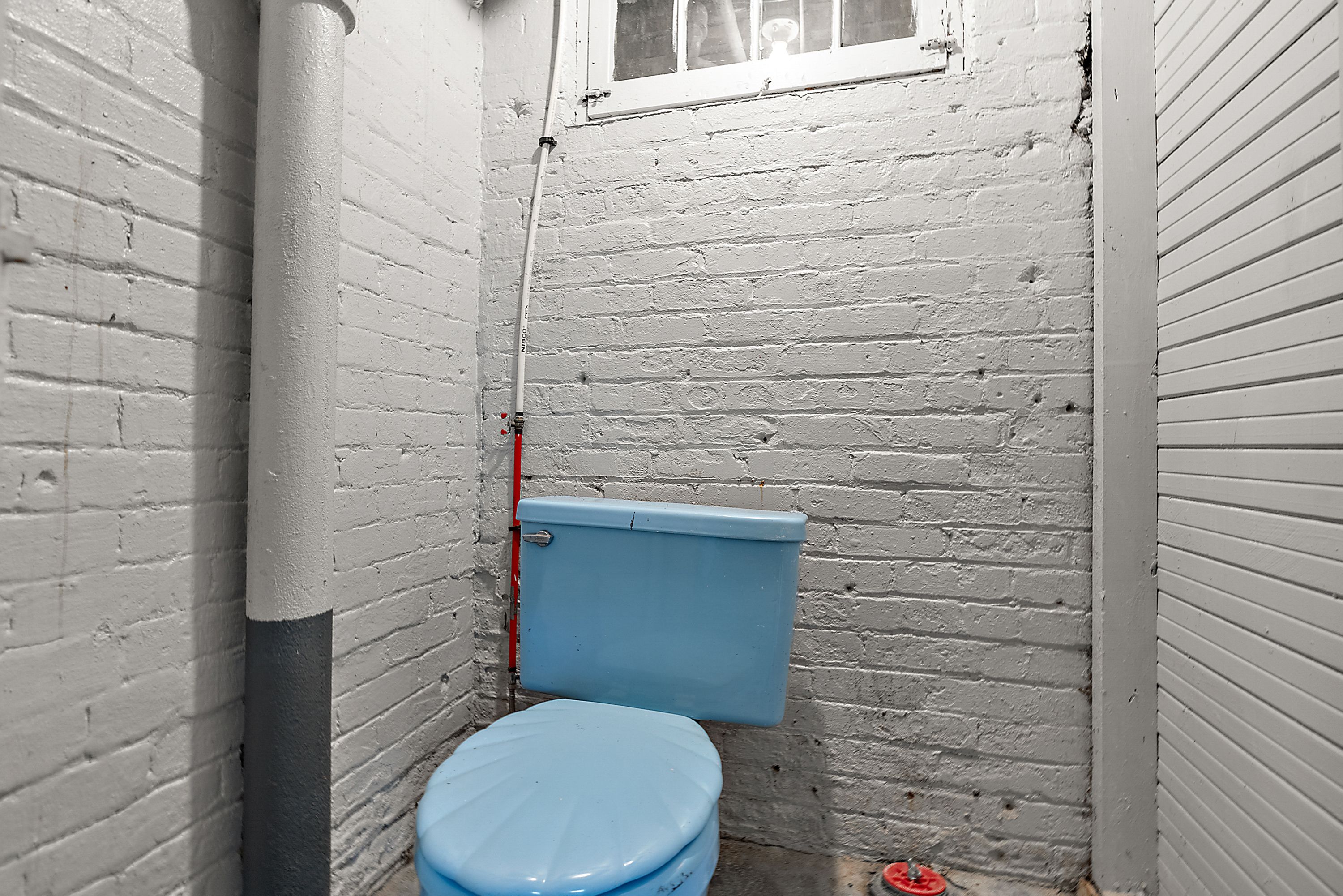 2304 Longfellow Street