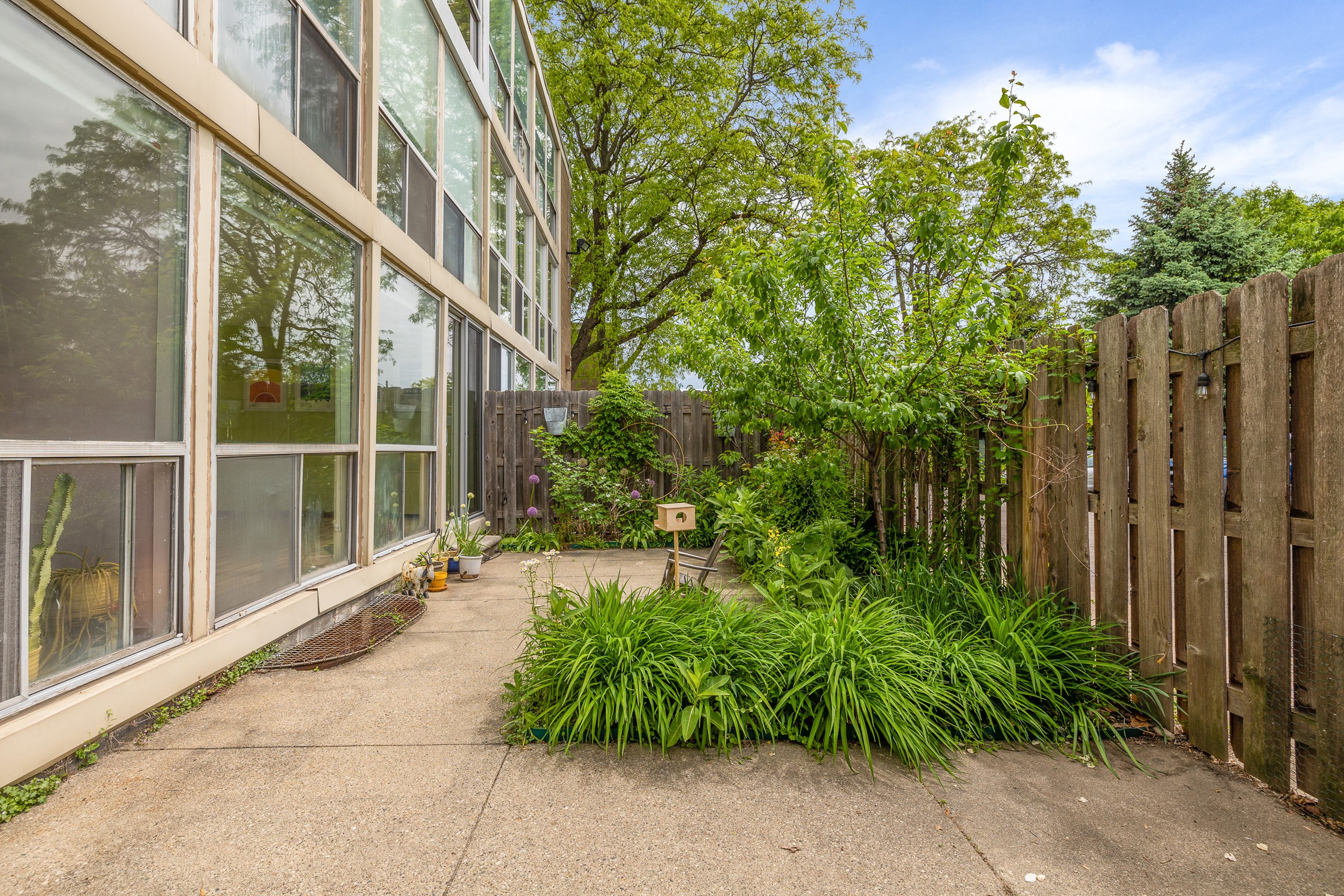 1929 ORLEANS Street 3