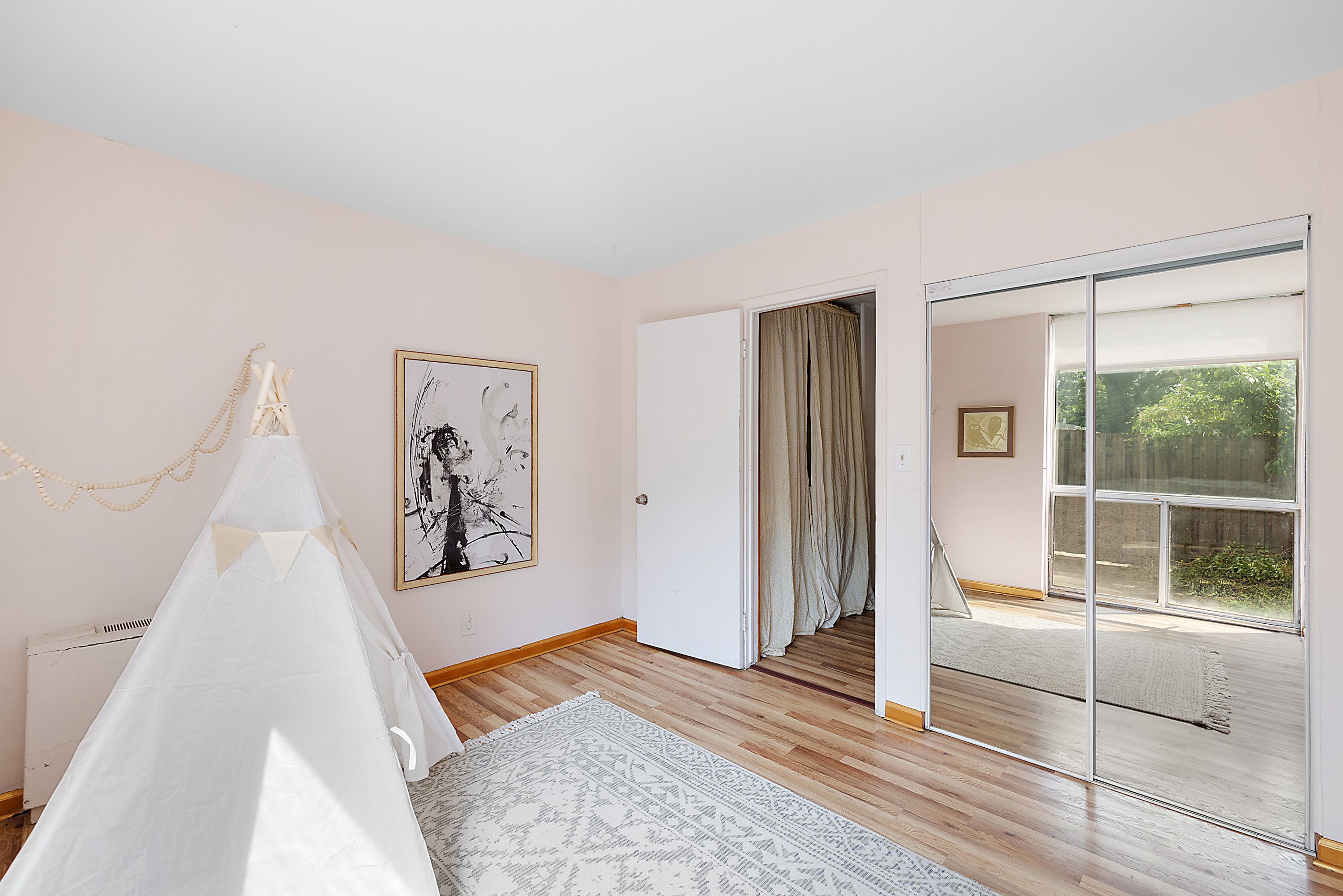 1929 ORLEANS Street 3