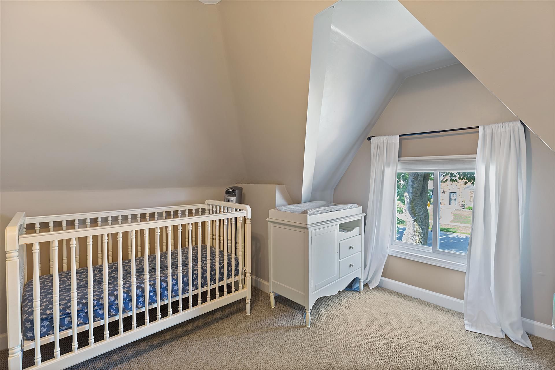 19164 PENNINGTON Drive