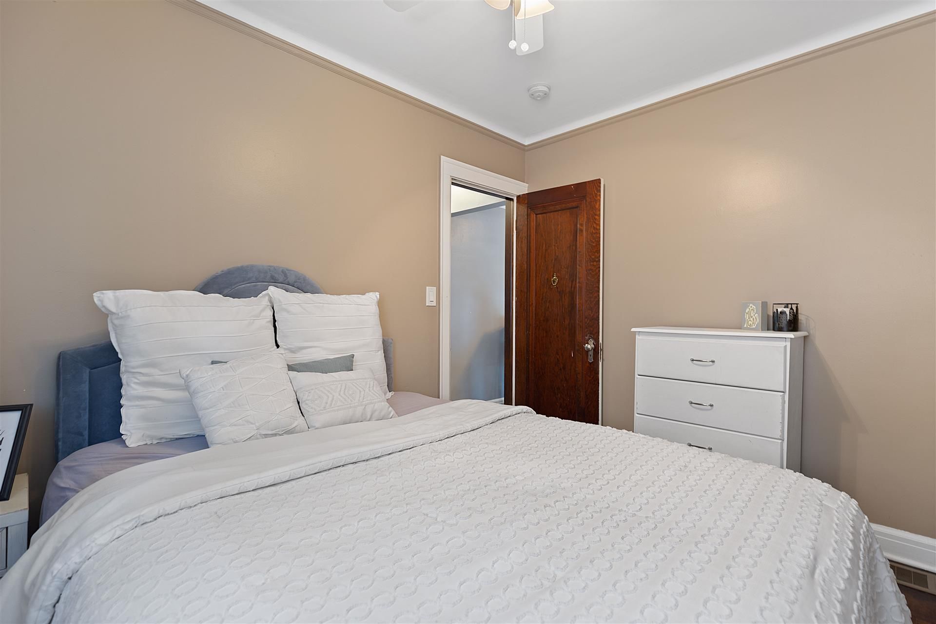 19164 PENNINGTON Drive