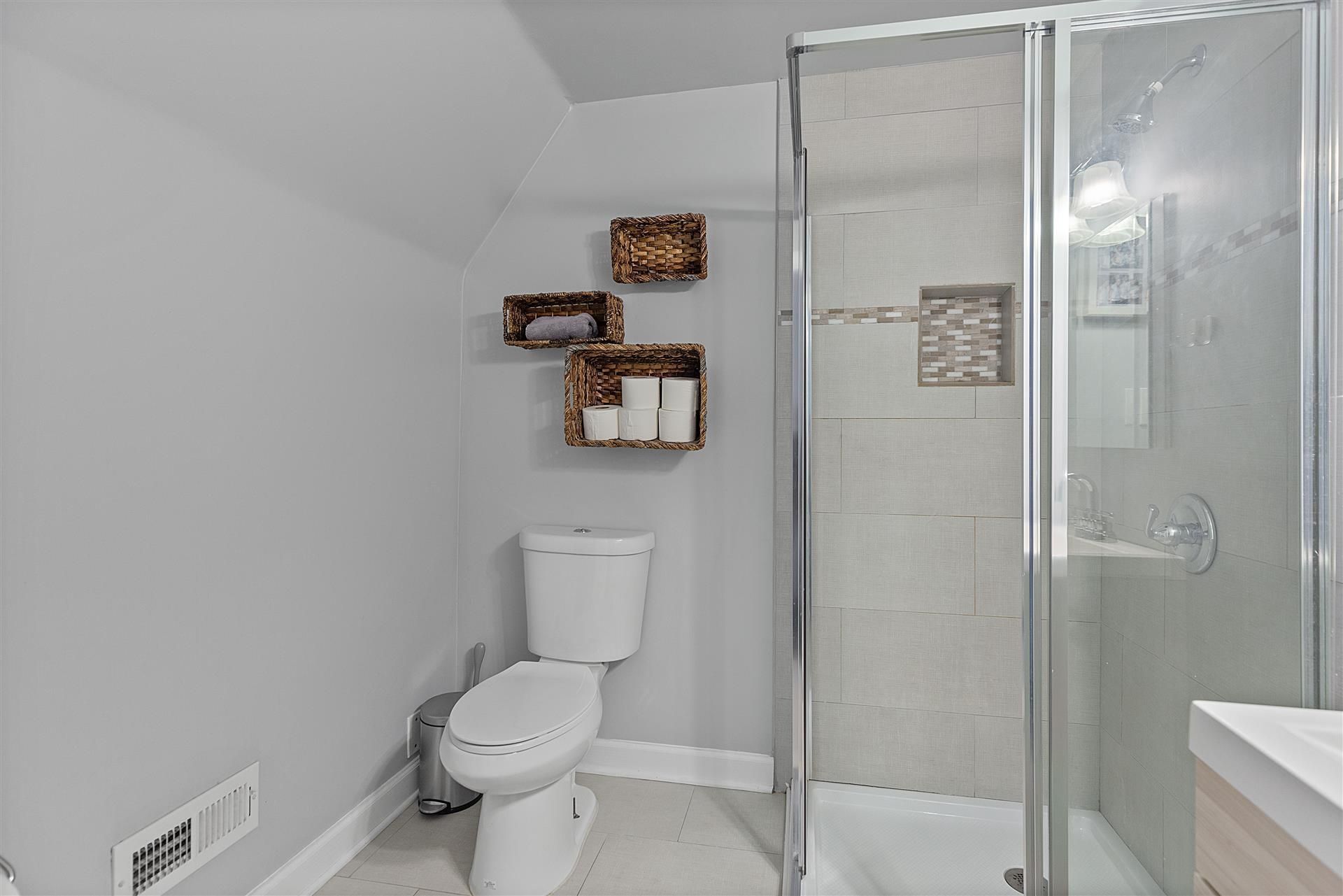 19164 PENNINGTON Drive