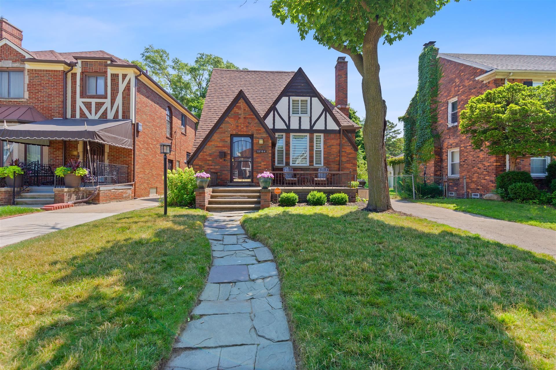 19164 PENNINGTON Drive