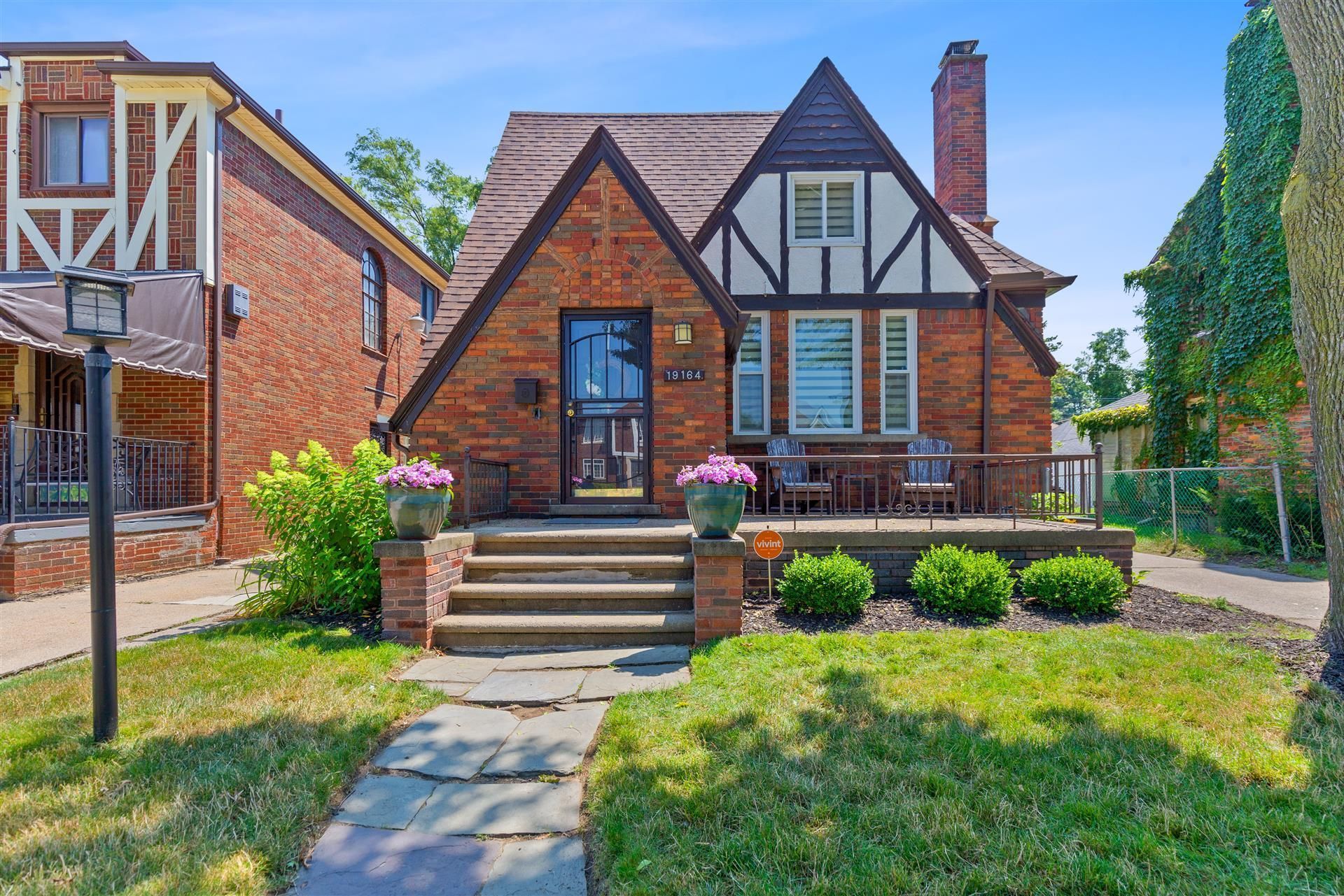 19164 PENNINGTON Drive