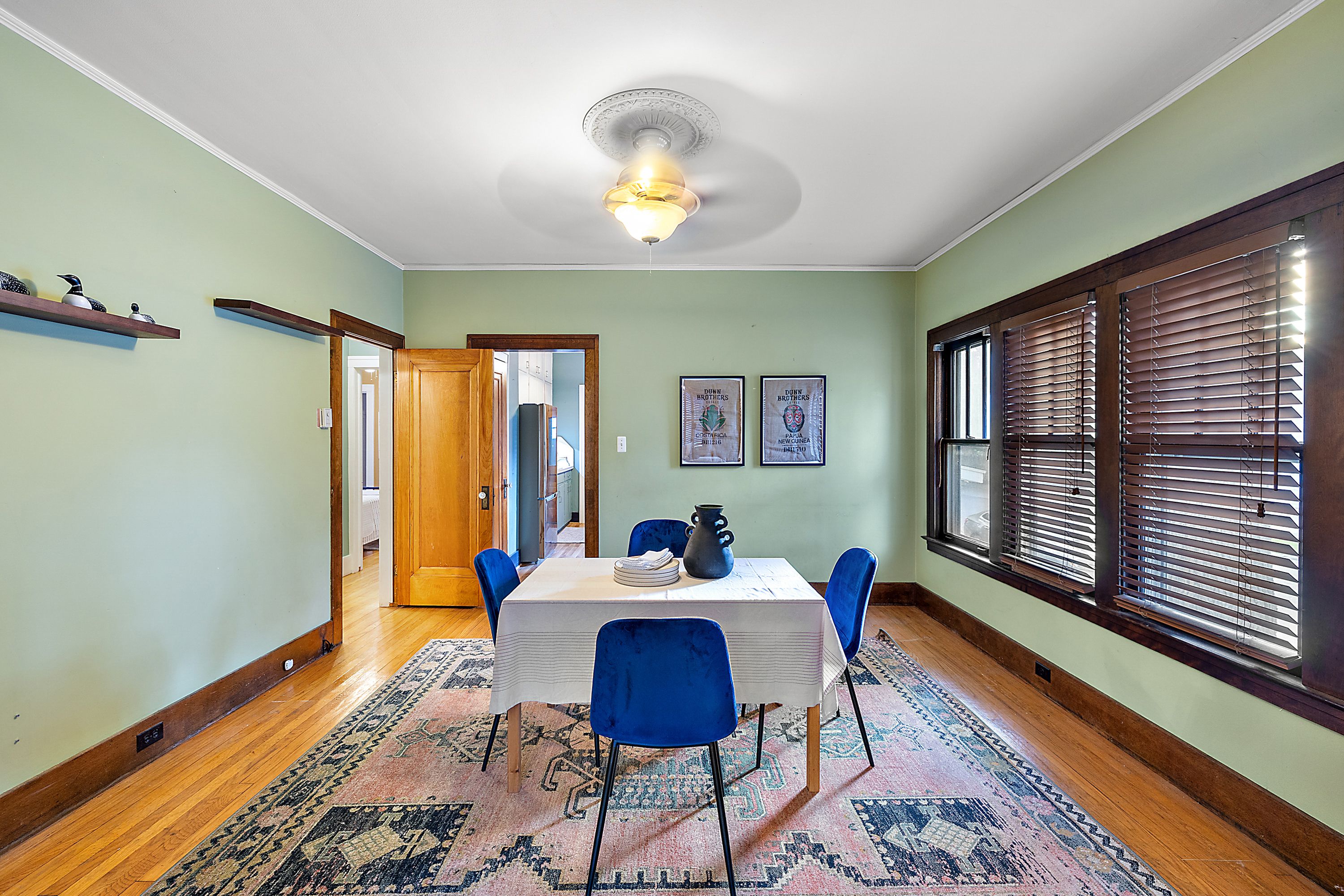 1099 BEACONSFIELD Avenue