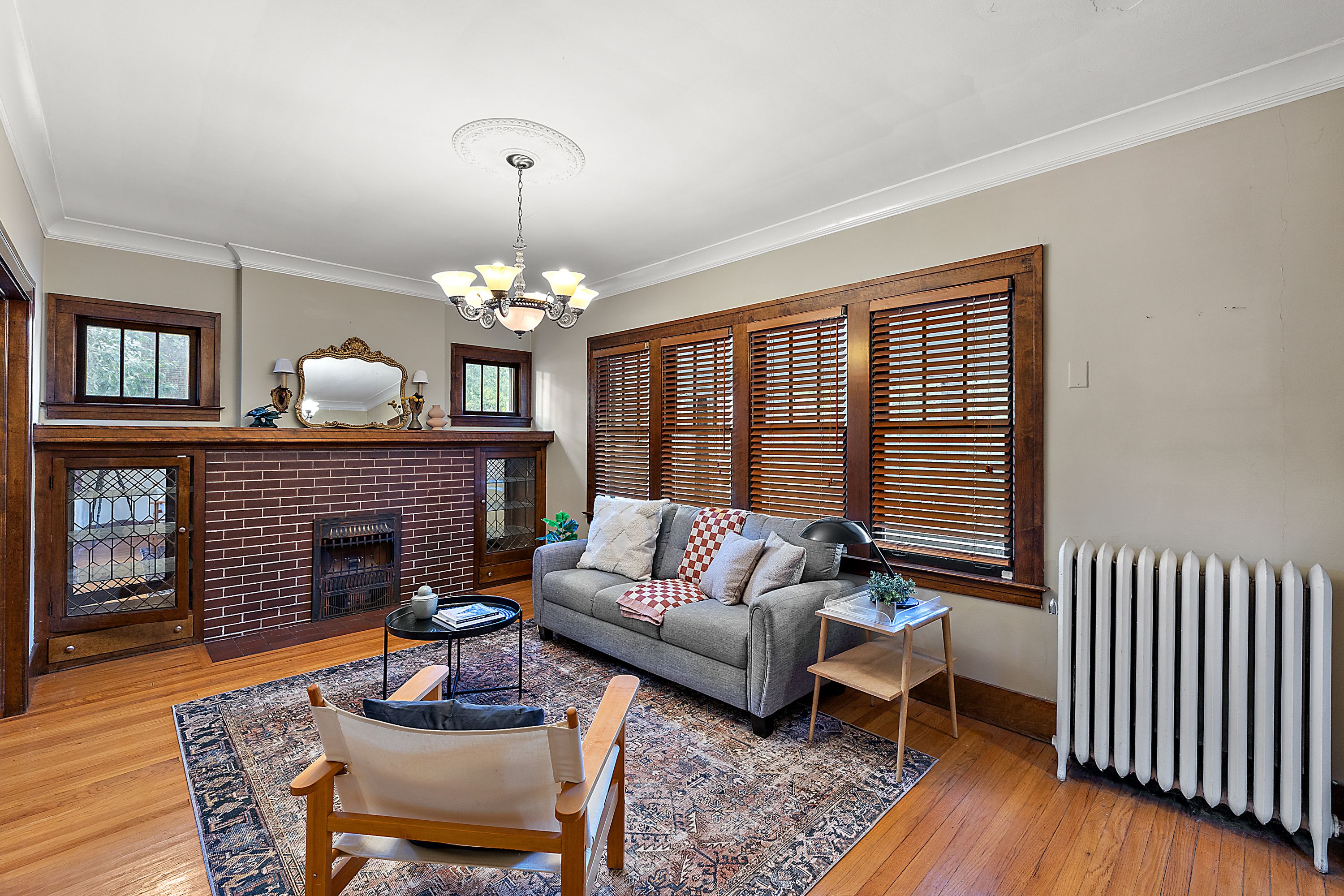 1099 BEACONSFIELD Avenue