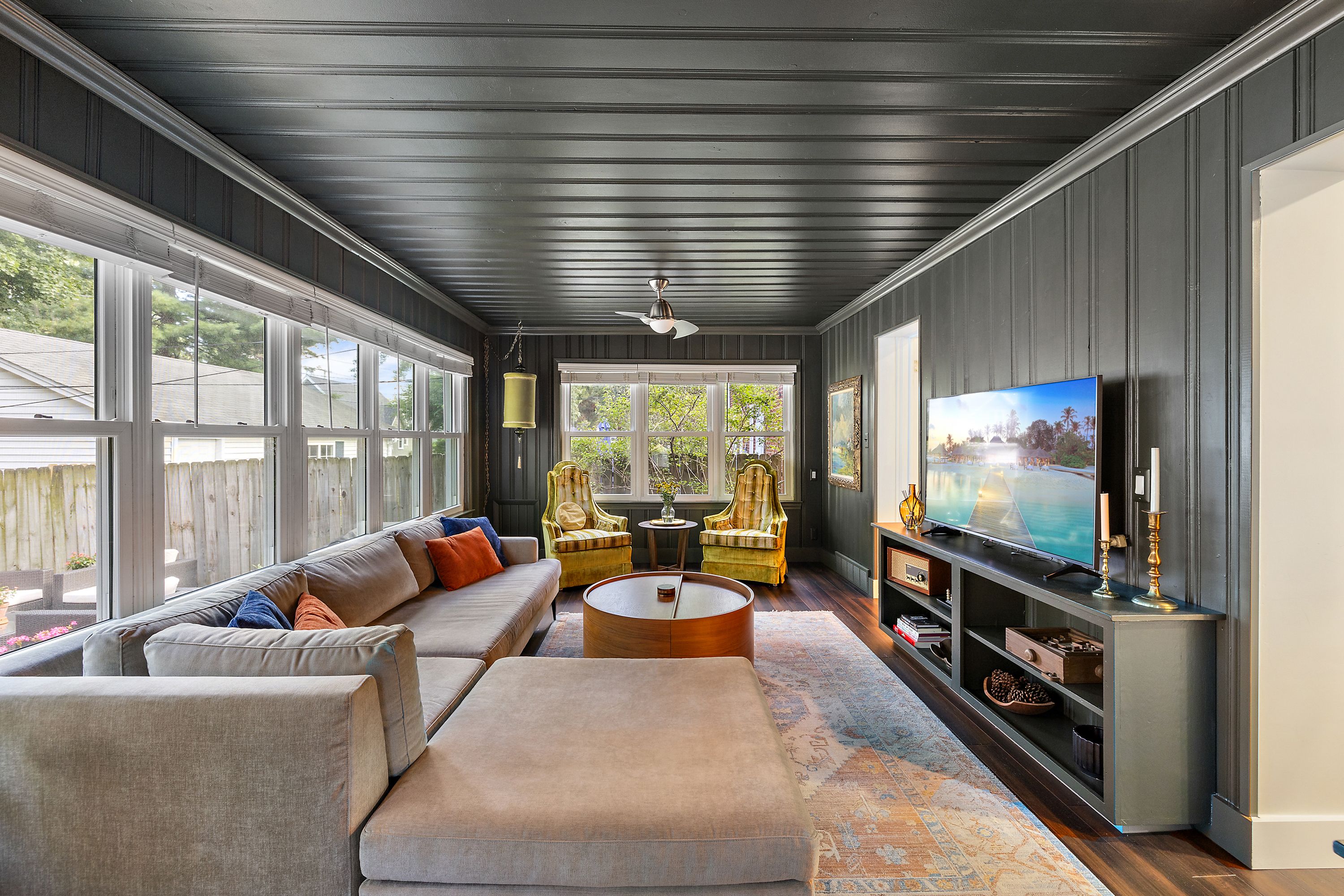 2112 PINECREST Drive