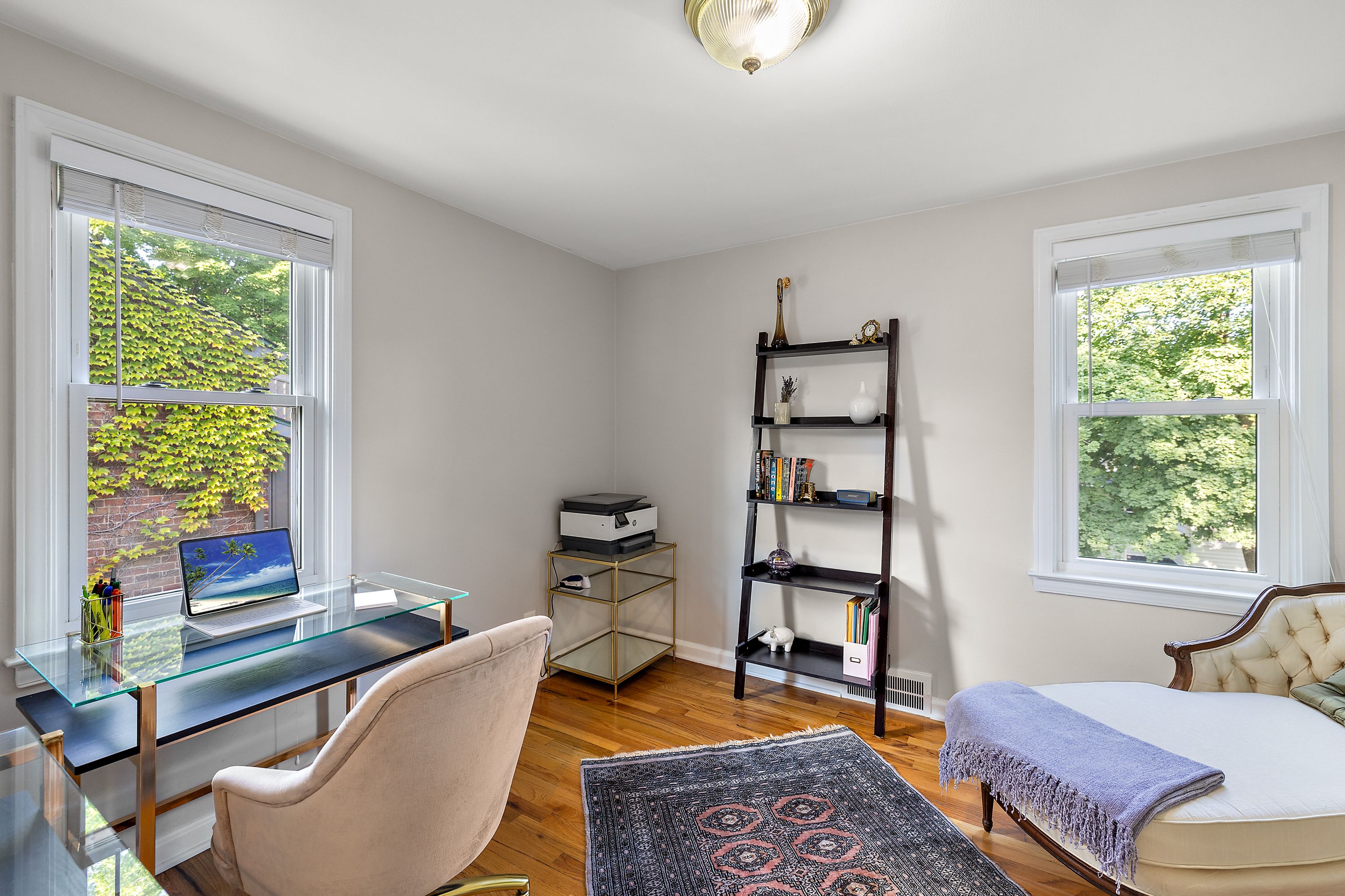 2112 PINECREST Drive