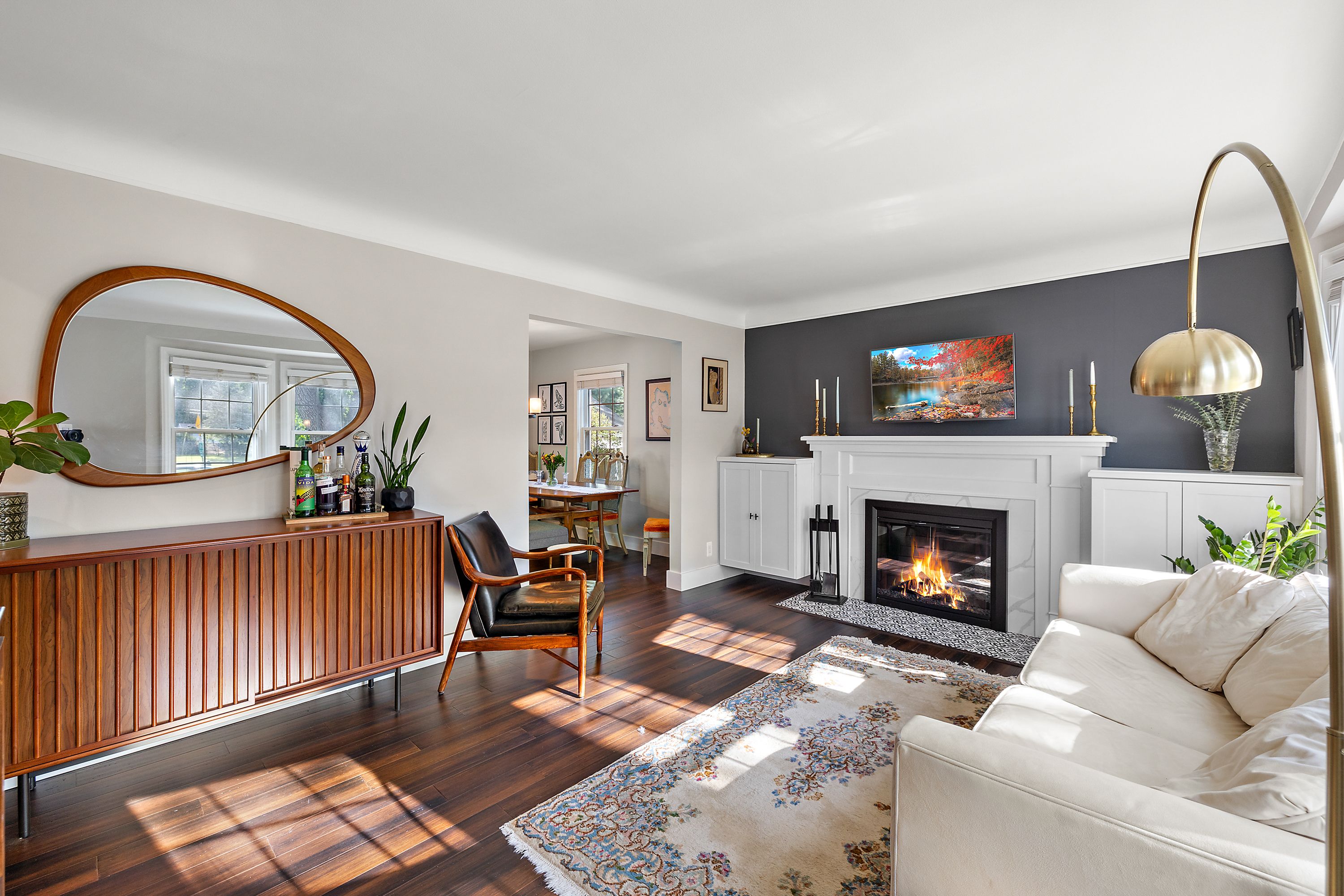 2112 PINECREST Drive