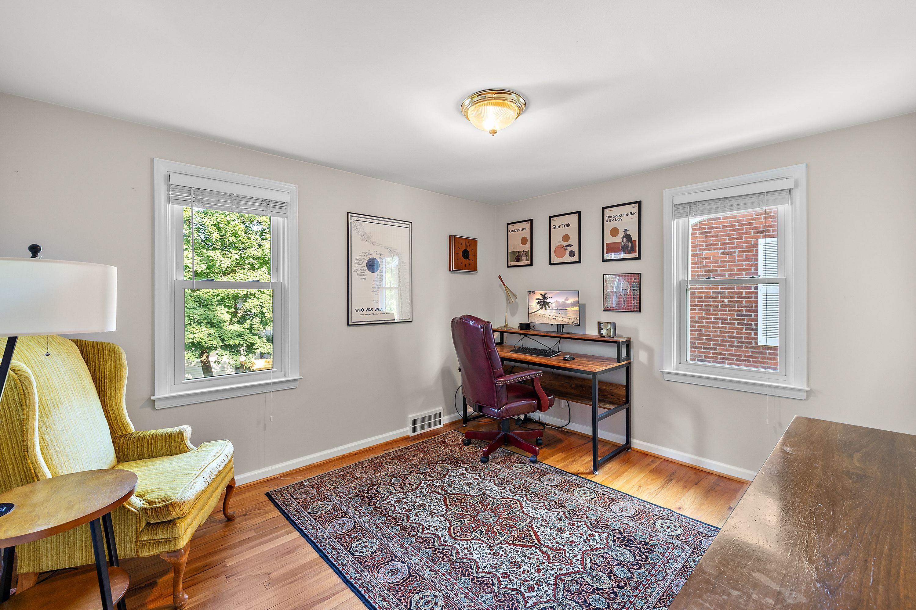 2112 PINECREST Drive