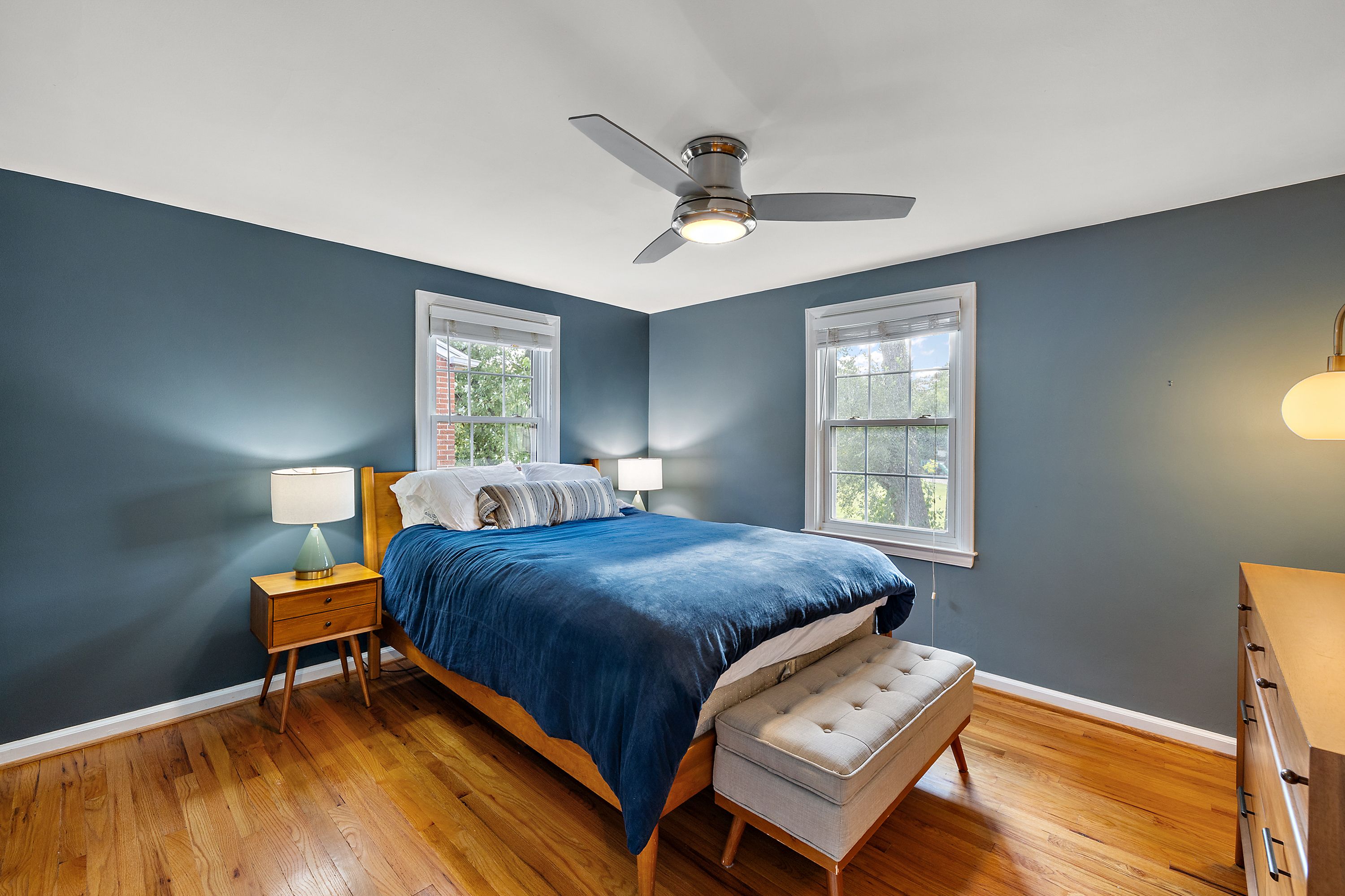 2112 PINECREST Drive