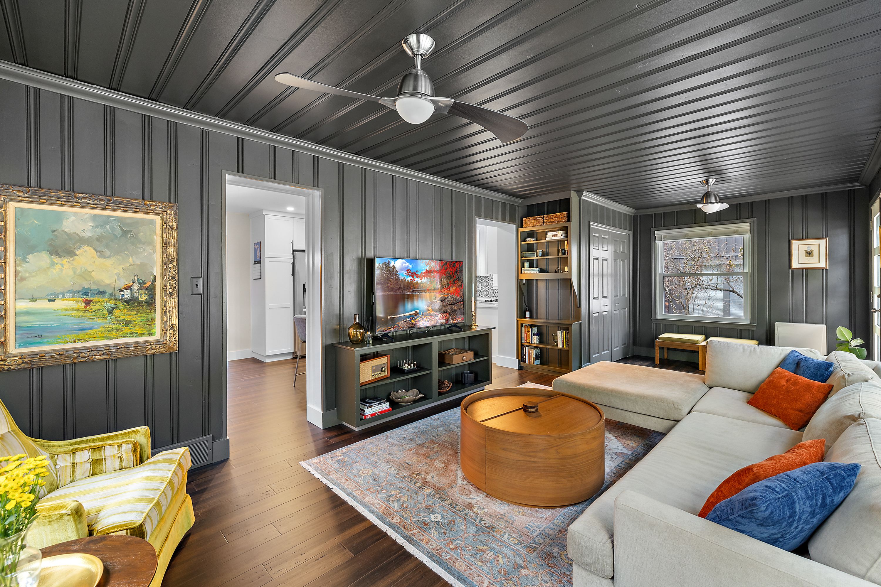 2112 PINECREST Drive