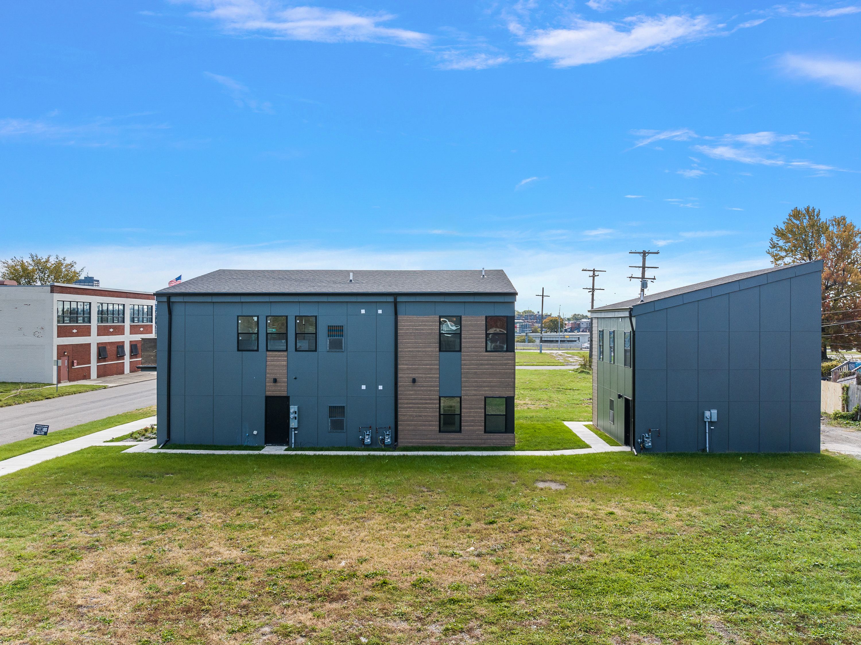 2326 Cochrane