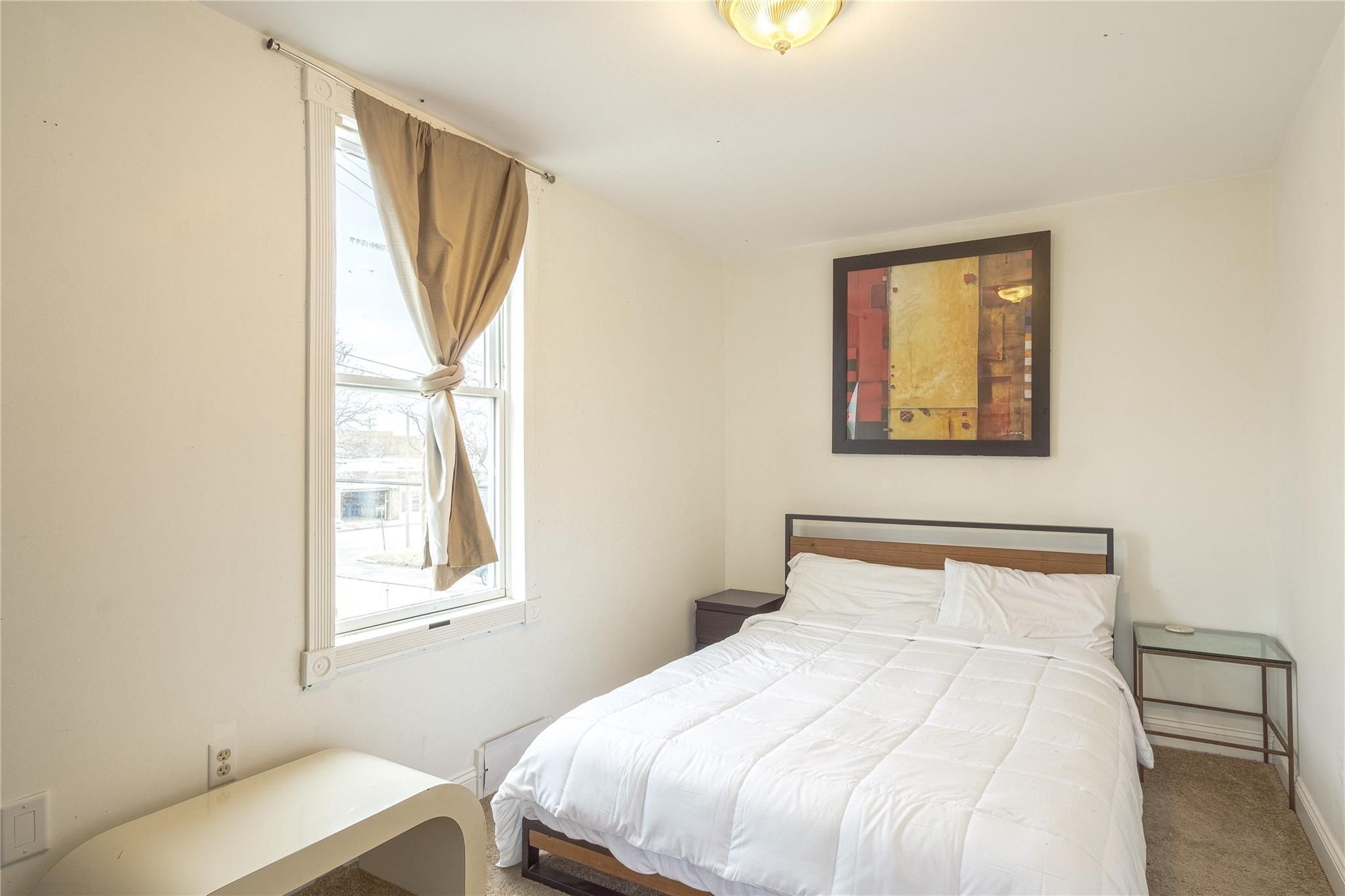 3715 FARNSWORTH Street