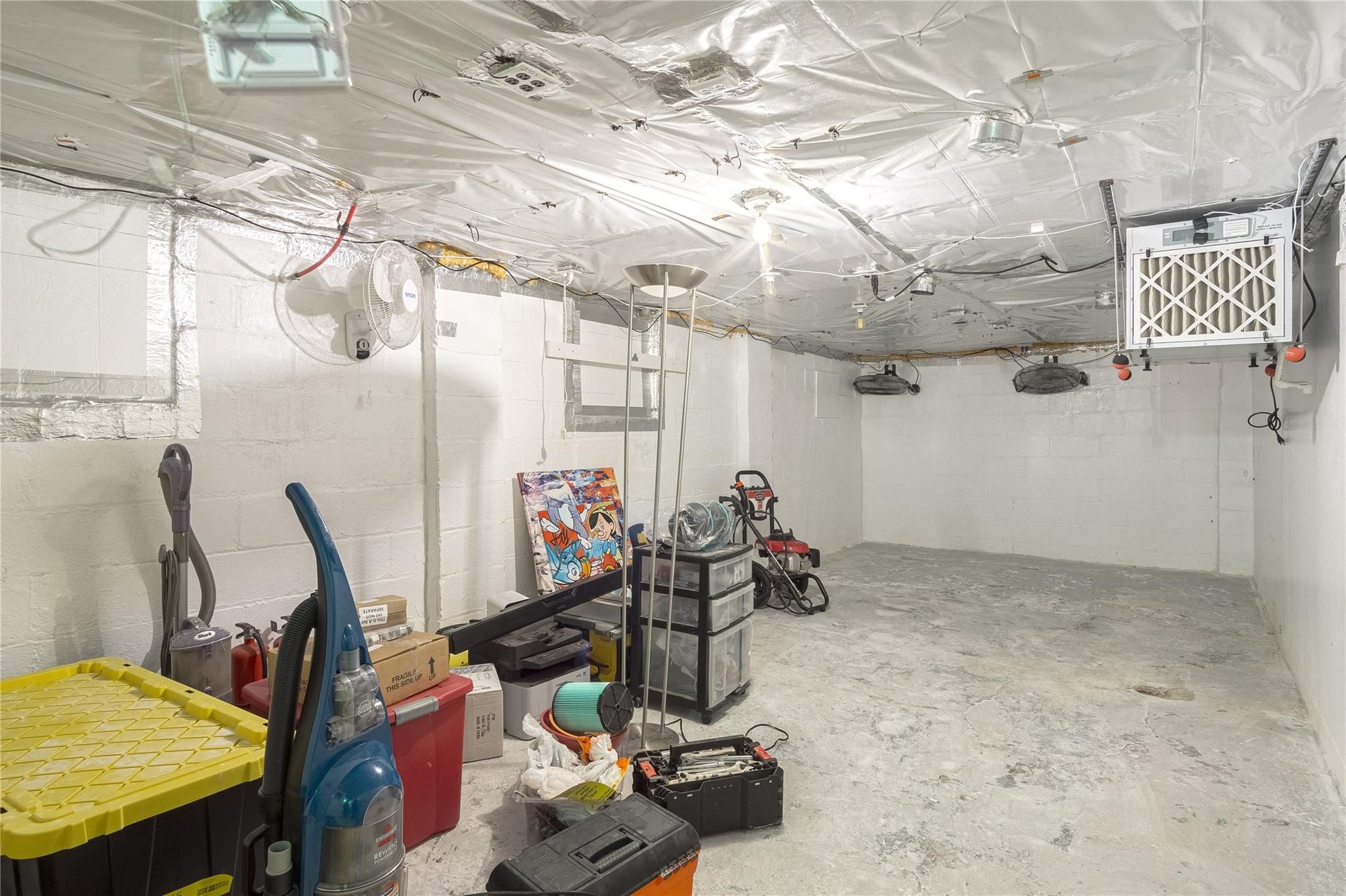 3715 FARNSWORTH Street