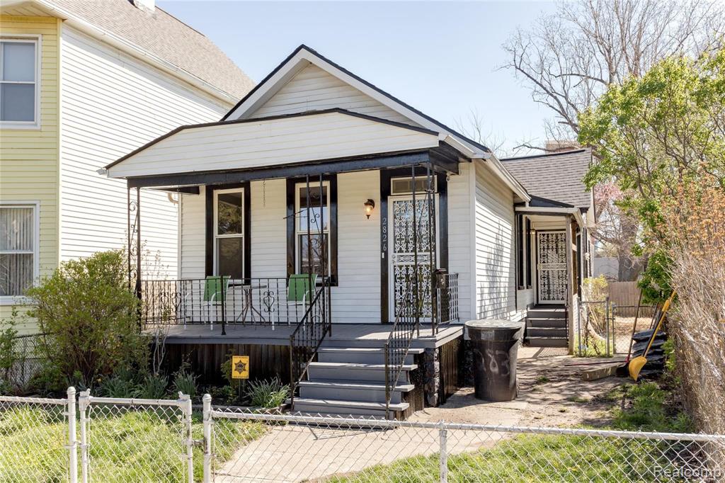 2826 COCHRANE Street