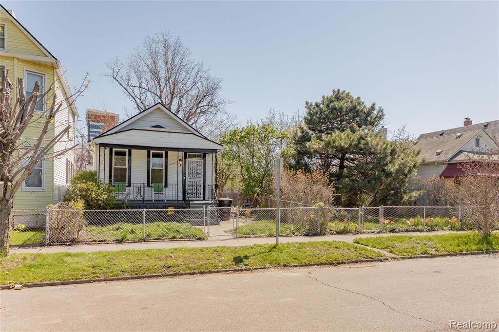 2826 COCHRANE Street